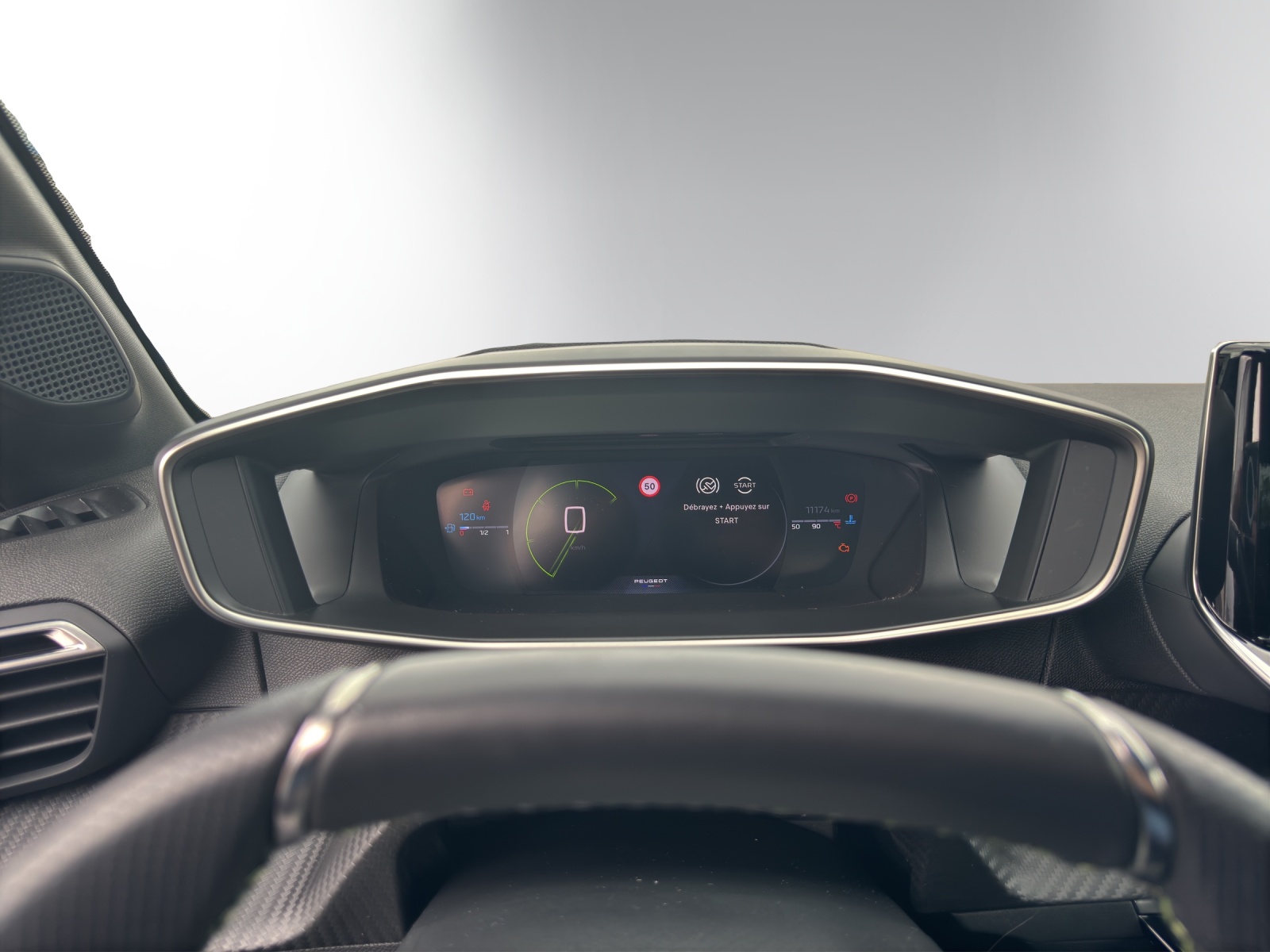 PEUGEOT 208 1.2 PureTech GT-image-14
