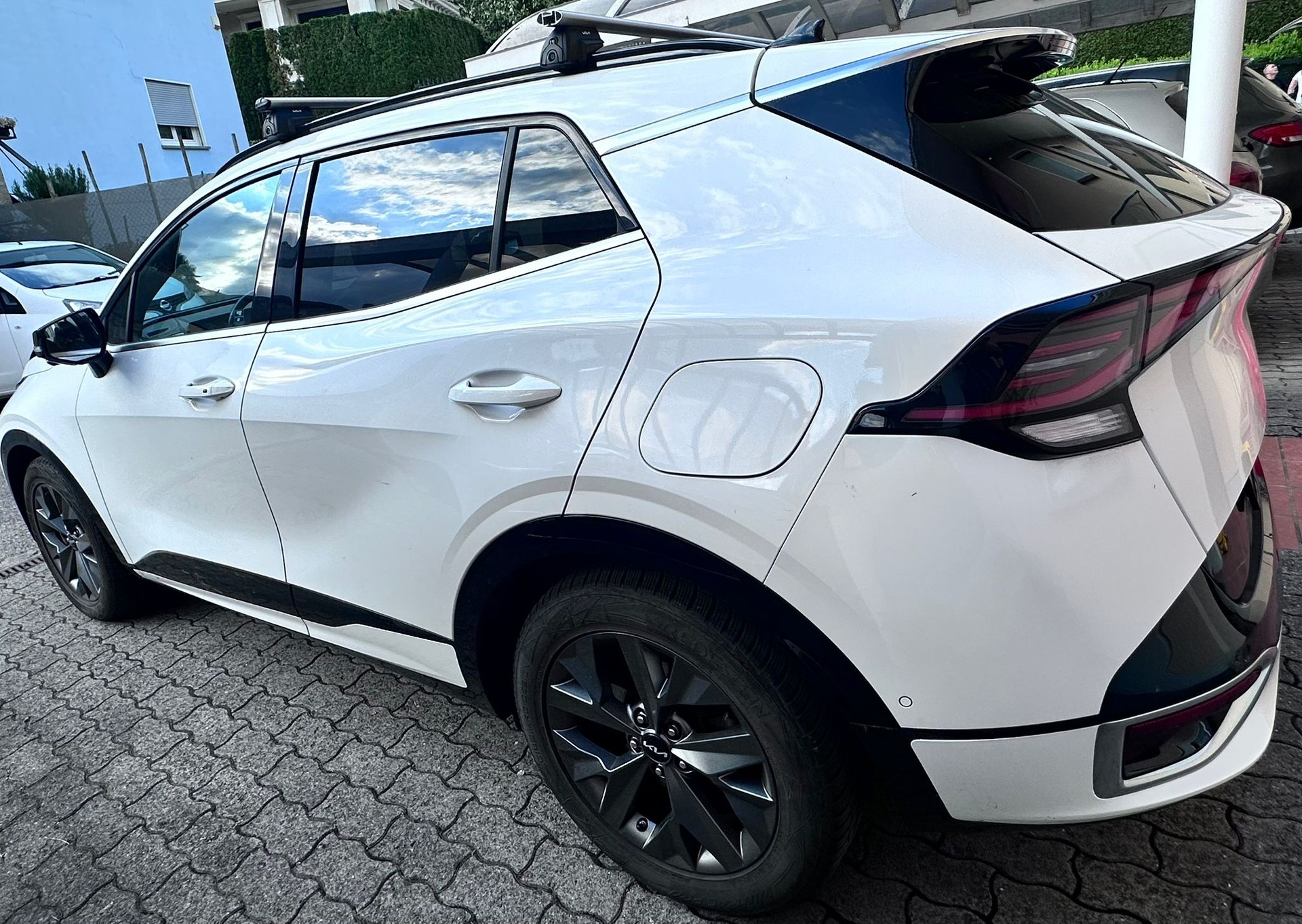 KIA Sportage 1.6T-GDi HEV GT-Line 4x4 A-image-2