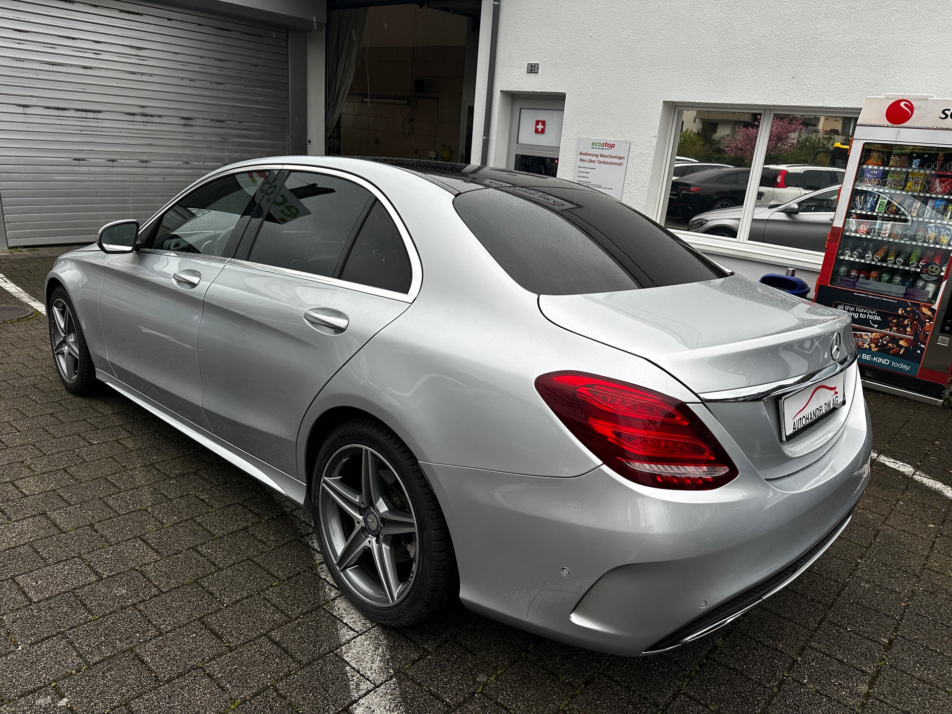 MERCEDES-BENZ C 250 d Swiss Star Avantgarde 4Matic 9G-Tronic-image-3