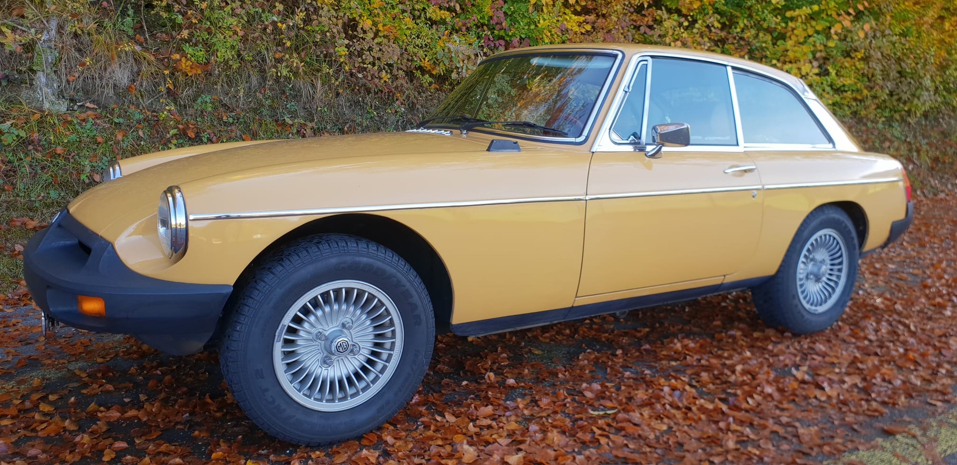 MG GT