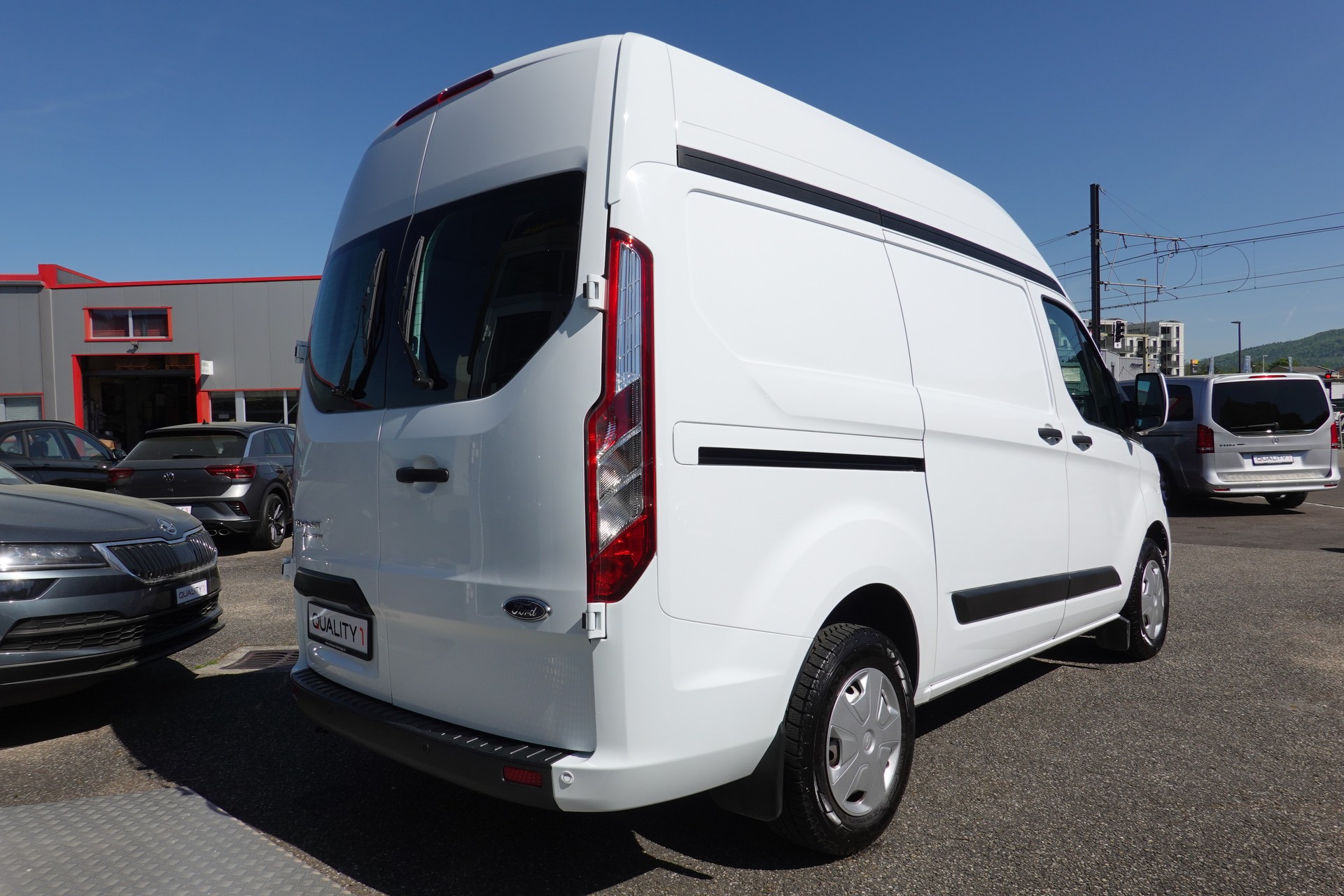 FORD TRANSIT CUSTOM VAN 300 - L1H2 - "TREND" - 130 PS-image-3