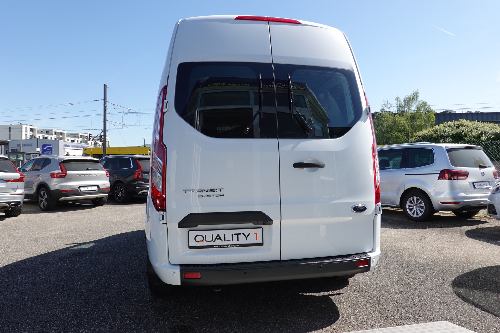 FORD TRANSIT CUSTOM VAN 300 - L1H2 - "TREND" - 130 PS-image-2