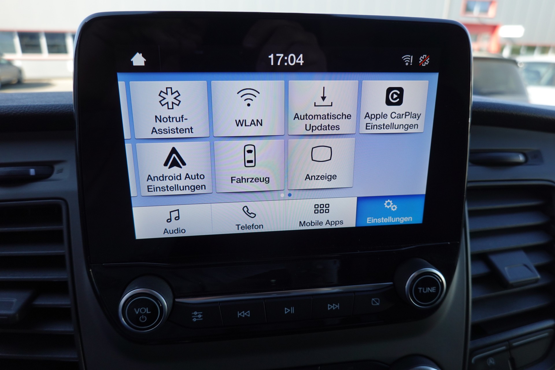 FORD TRANSIT CUSTOM VAN 300 - L1H2 - "TREND" - 130 PS-image-9
