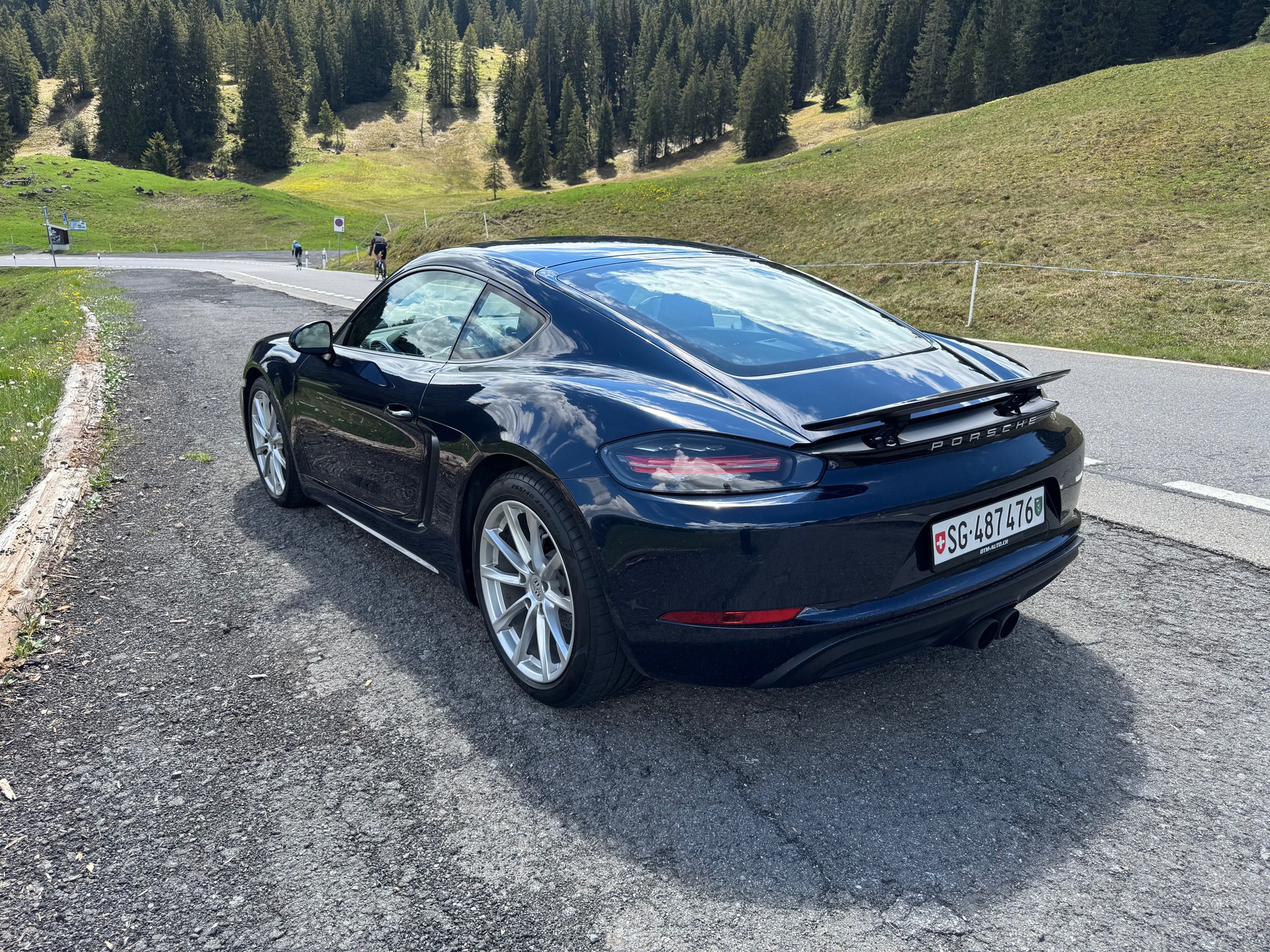 PORSCHE 718 Cayman 2.0 PDK-image-1