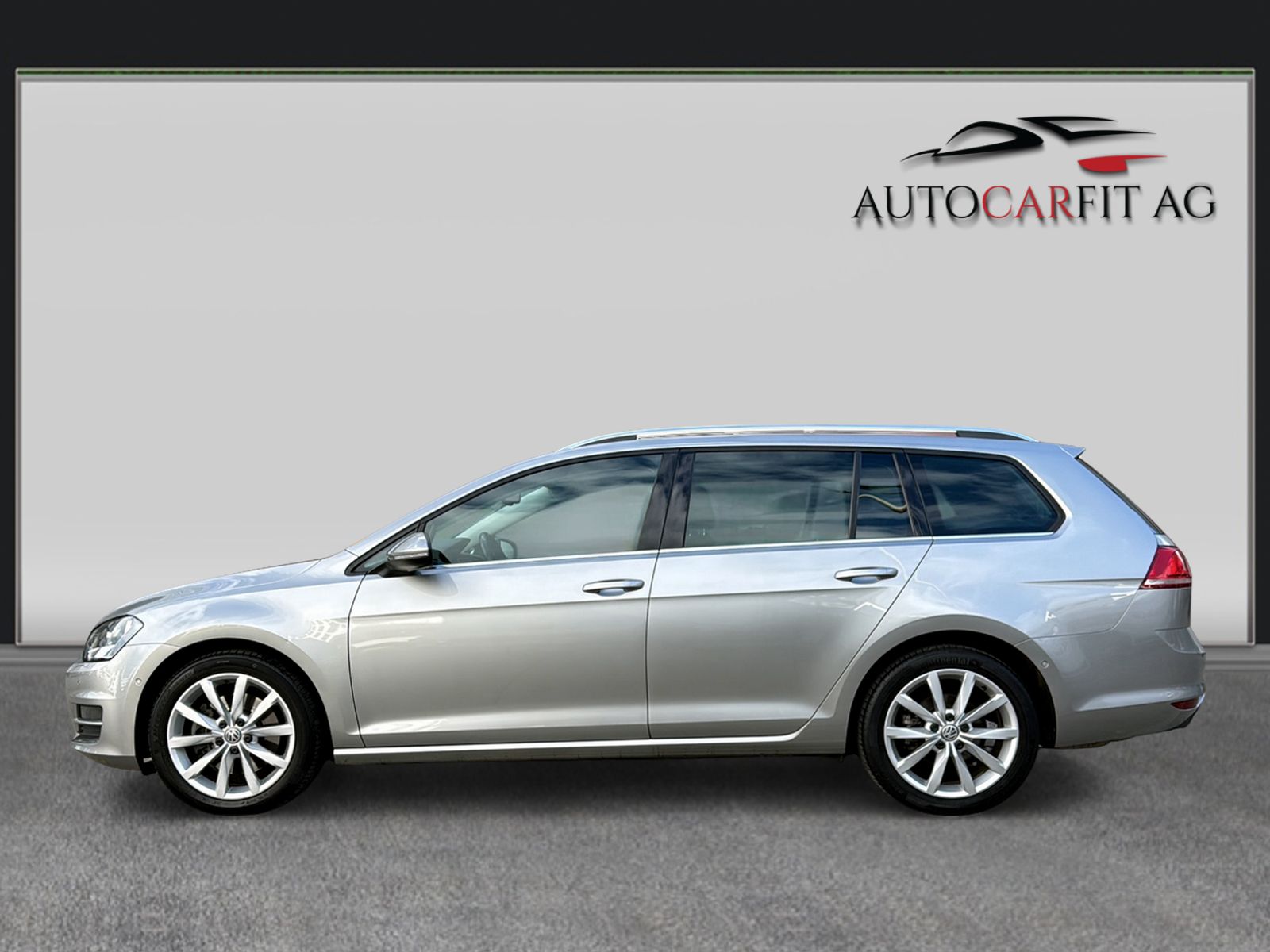 VW Golf Variant 1.4 TSI Highline DSG-showroom-element-2