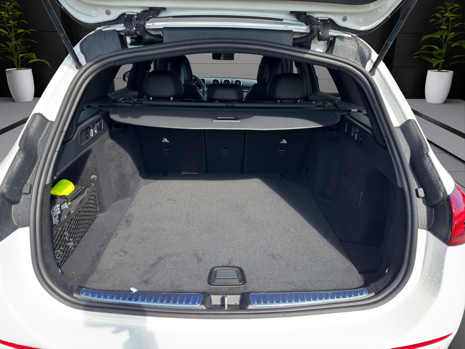MERCEDES-BENZ C 200 T 4 Matic-image-11