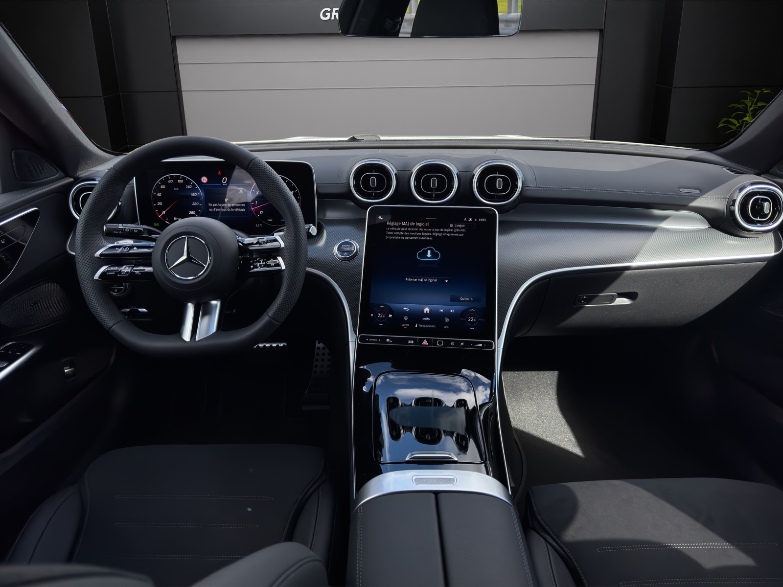 MERCEDES-BENZ C 200 T 4 Matic-image-12