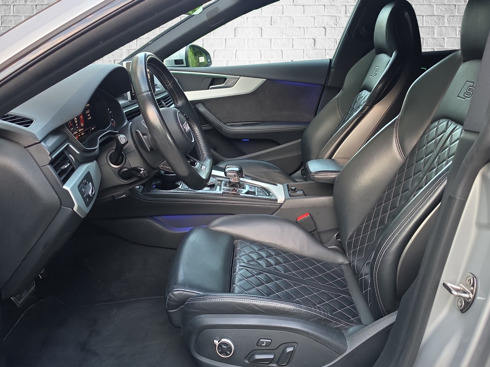 AUDI S5 Sportback 3.0 TFSI quattro tiptronic-image-8