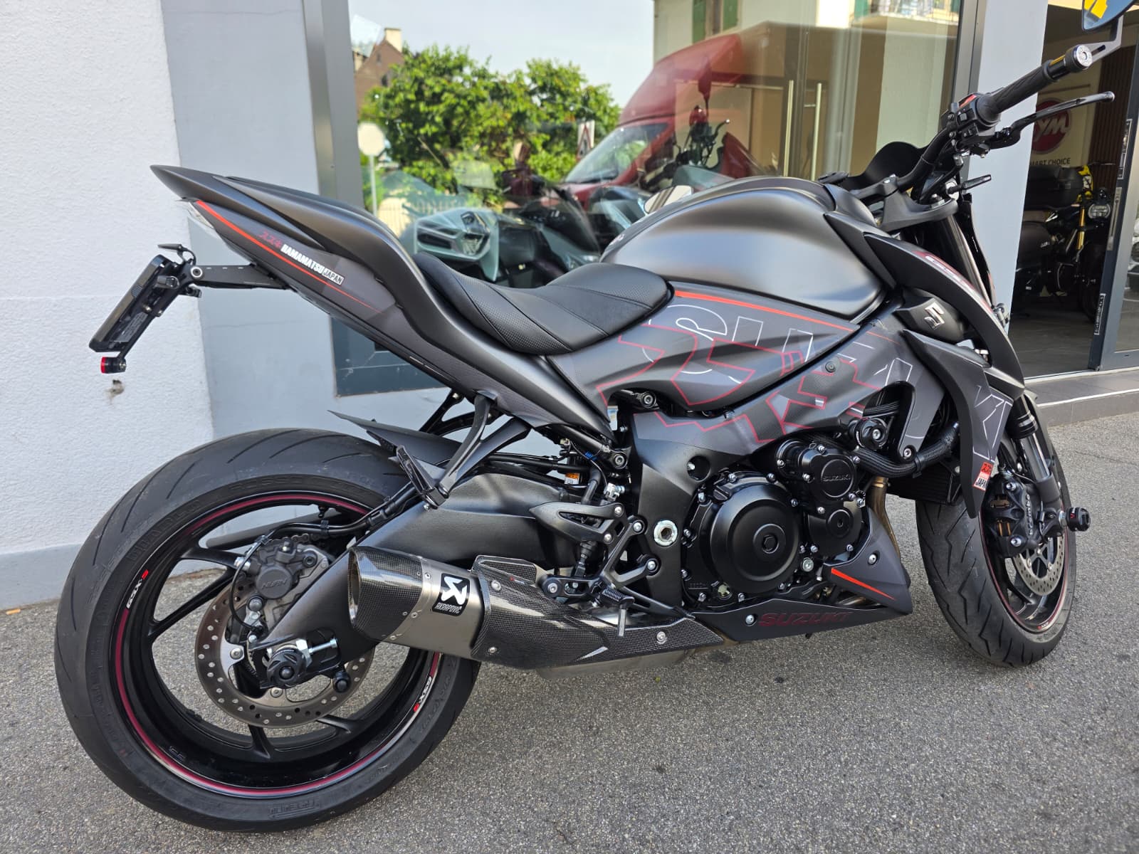 SUZUKI GSX-S 1000 ABS-image-9
