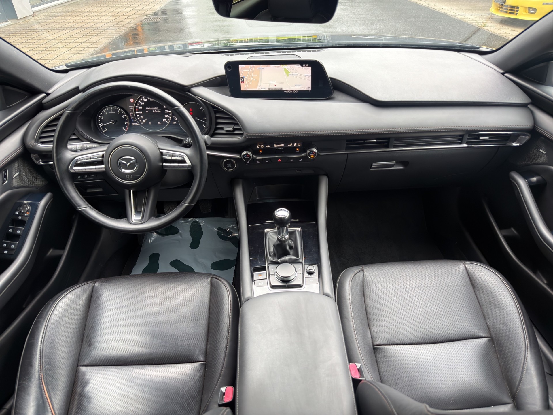 MAZDA 3 Hatchback SKYACTIV-X M Hybrid 180 Revolution AWD-image-8