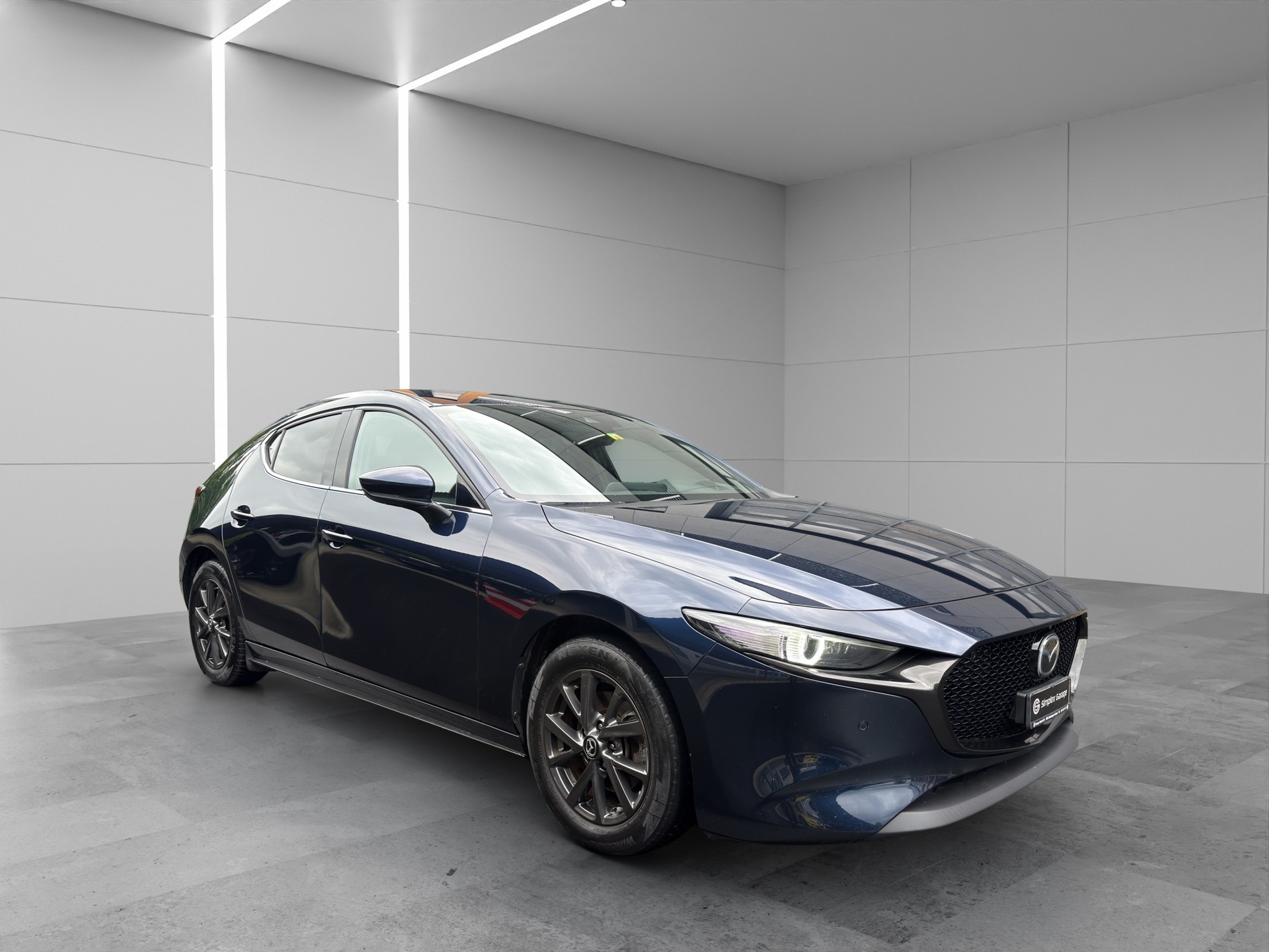 MAZDA 3 Hatchback SKYACTIV-X M Hybrid 180 Revolution AWD-image-6