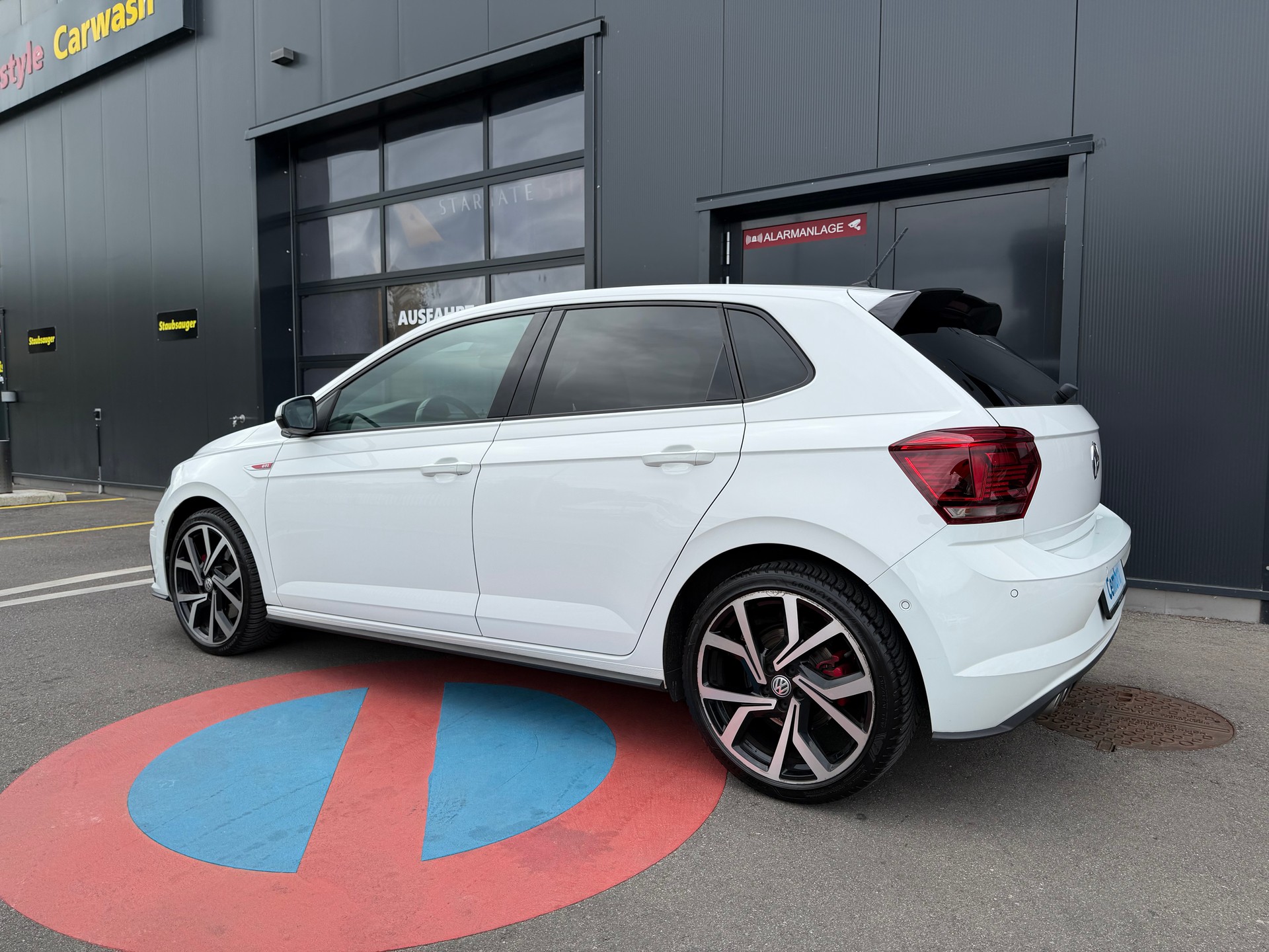 VW Polo 2.0 TSI GTI DSG-image-4