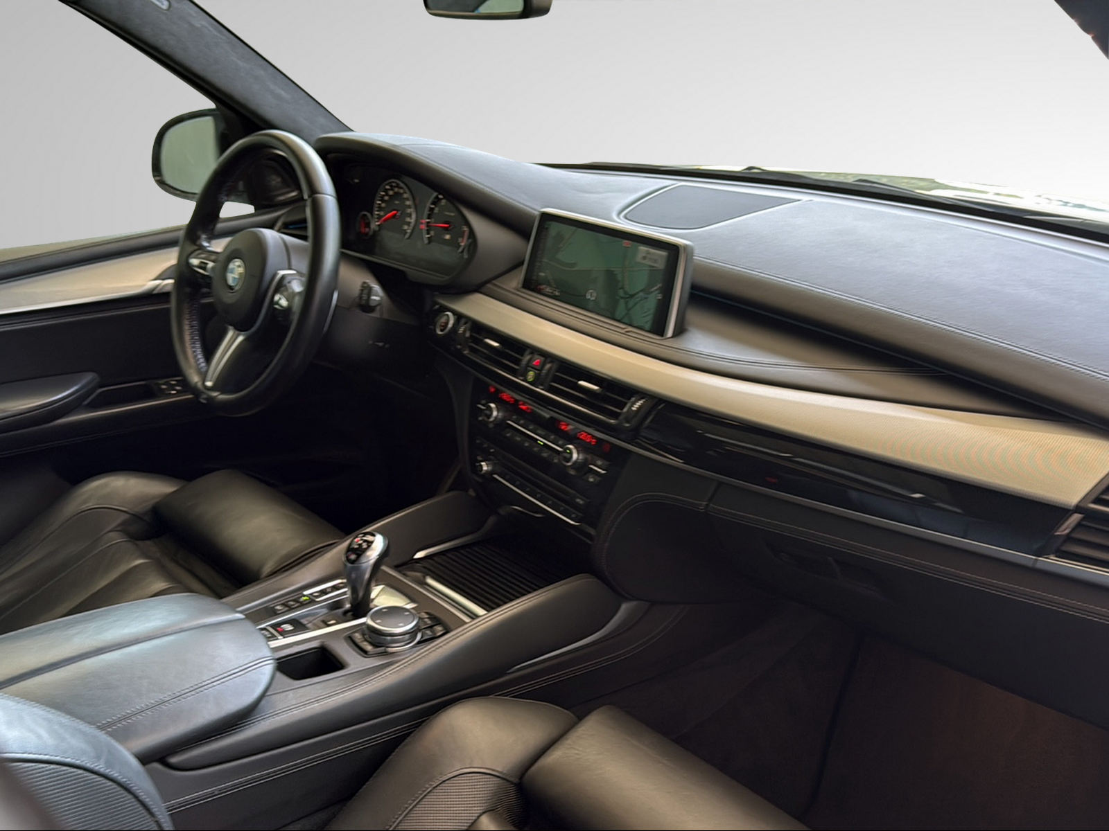 BMW X5M Steptronic-image-30