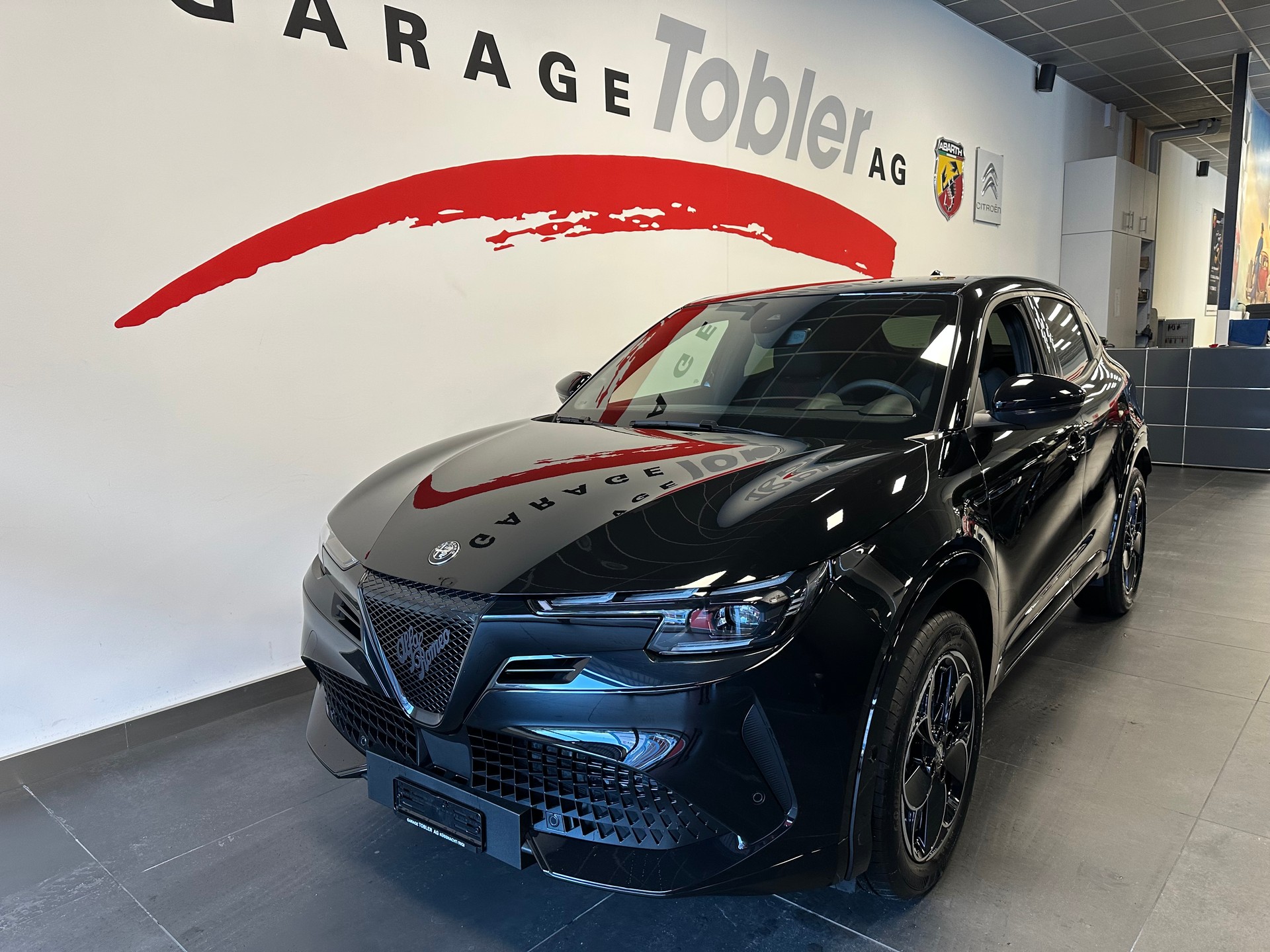 ALFA ROMEO Junior 1.2 48V Hybrid Q4-image-3