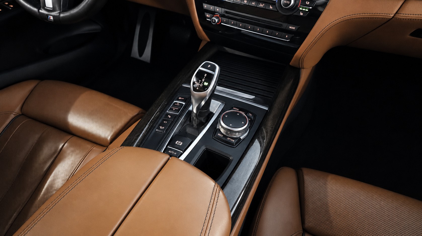 BMW X5 40d xDrive SAG-image-16