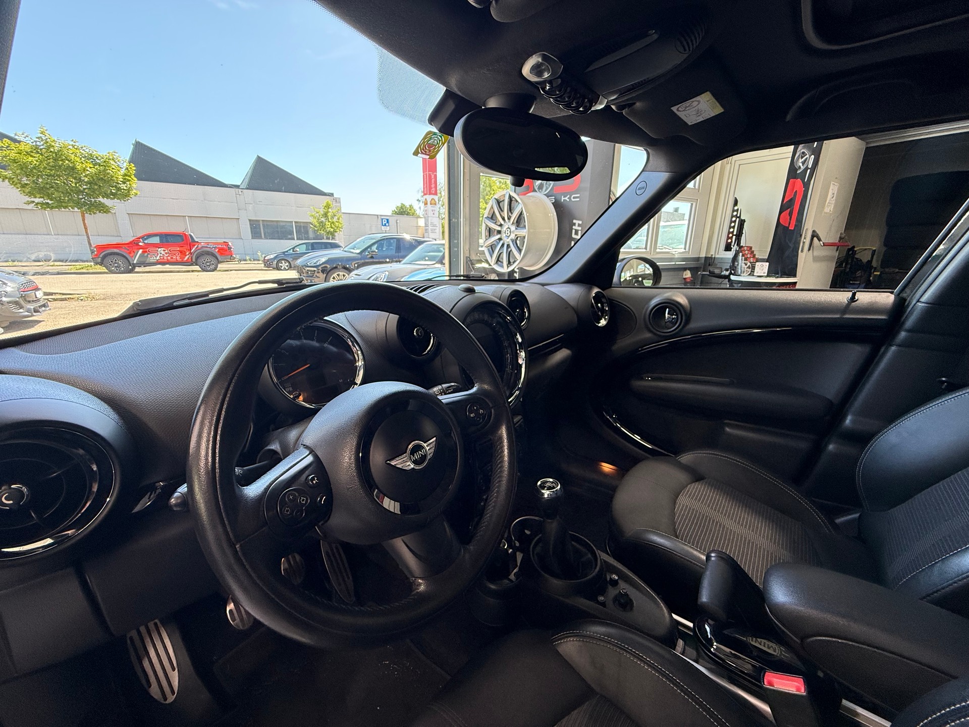 MINI Countryman Cooper S ALL4-image-11