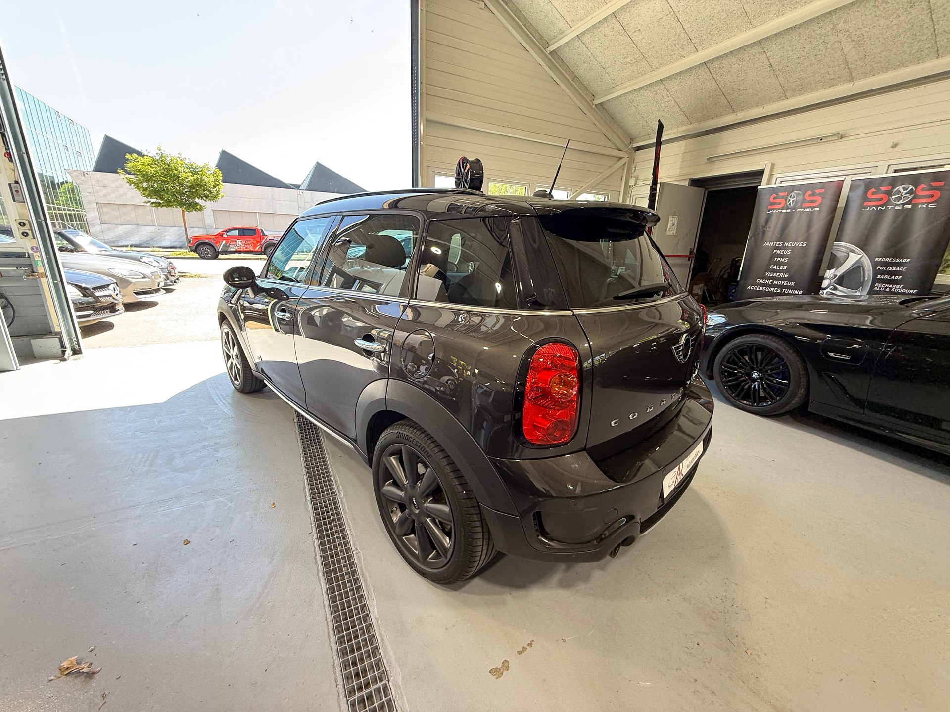 MINI Countryman Cooper S ALL4-image-7