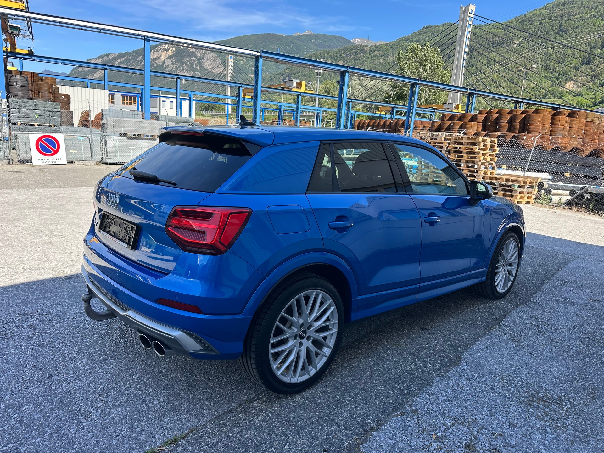 AUDI SQ2 TFSI quattro S-tronic-image-3