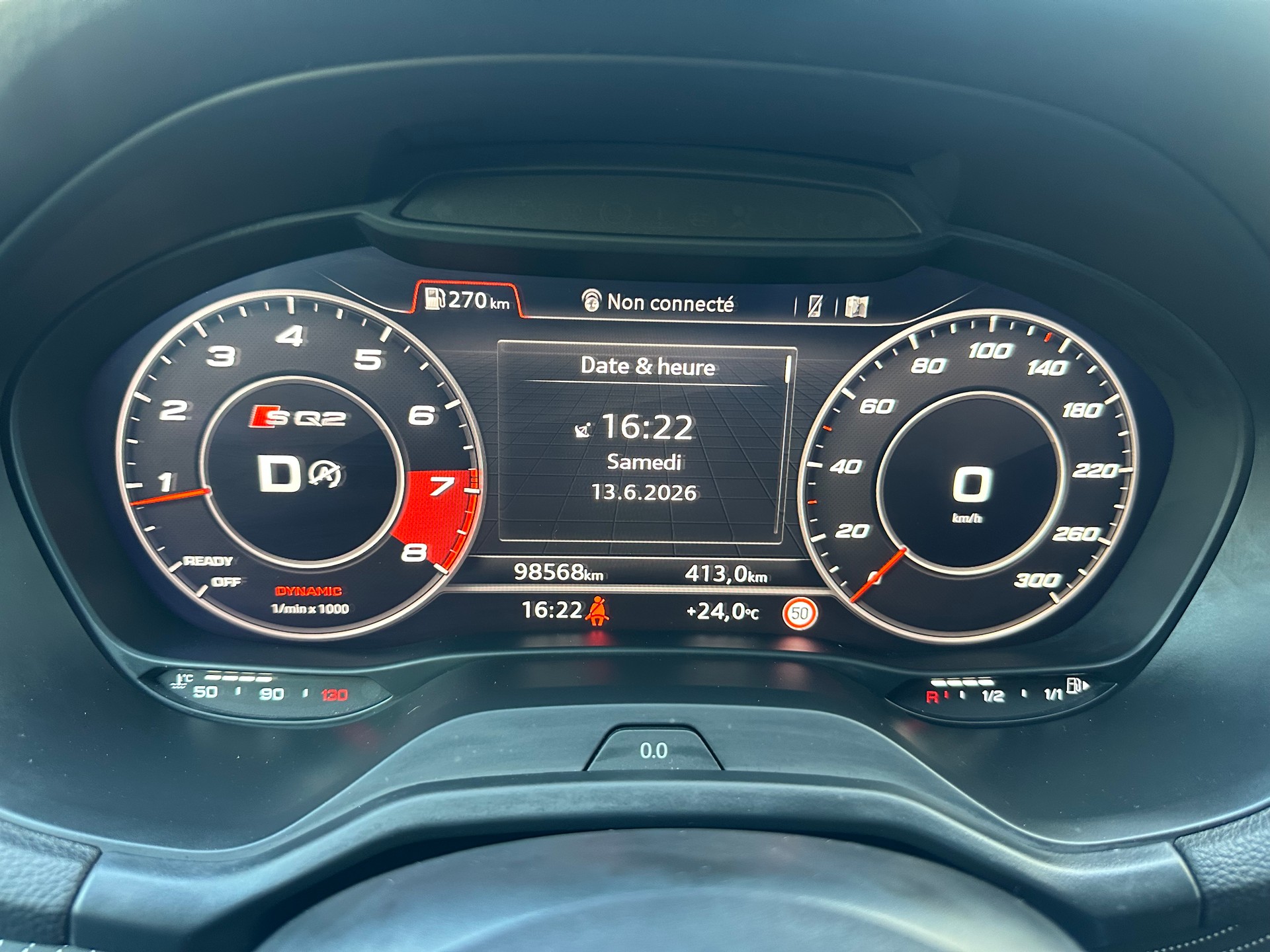 AUDI SQ2 TFSI quattro S-tronic-image-14