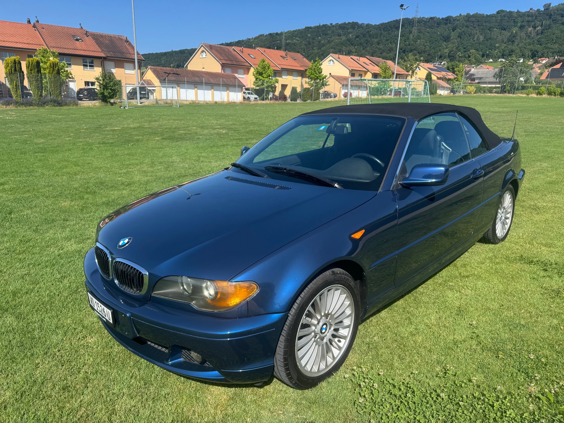 BMW 320Ci Cabriolet-image-7