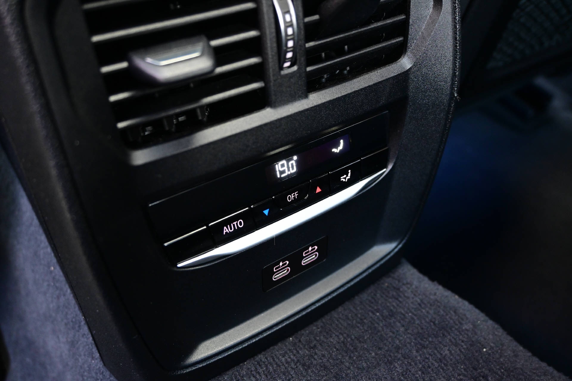 BMW M440i xDrive Coupé *Schiebedach*Head up Display*-image-19