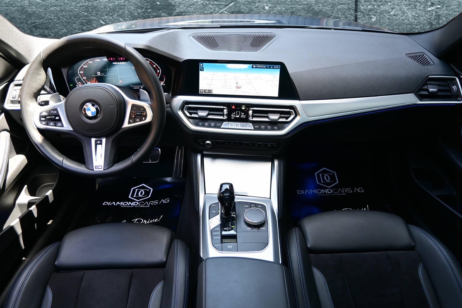BMW M440i xDrive Coupé *Schiebedach*Head up Display*-image-9