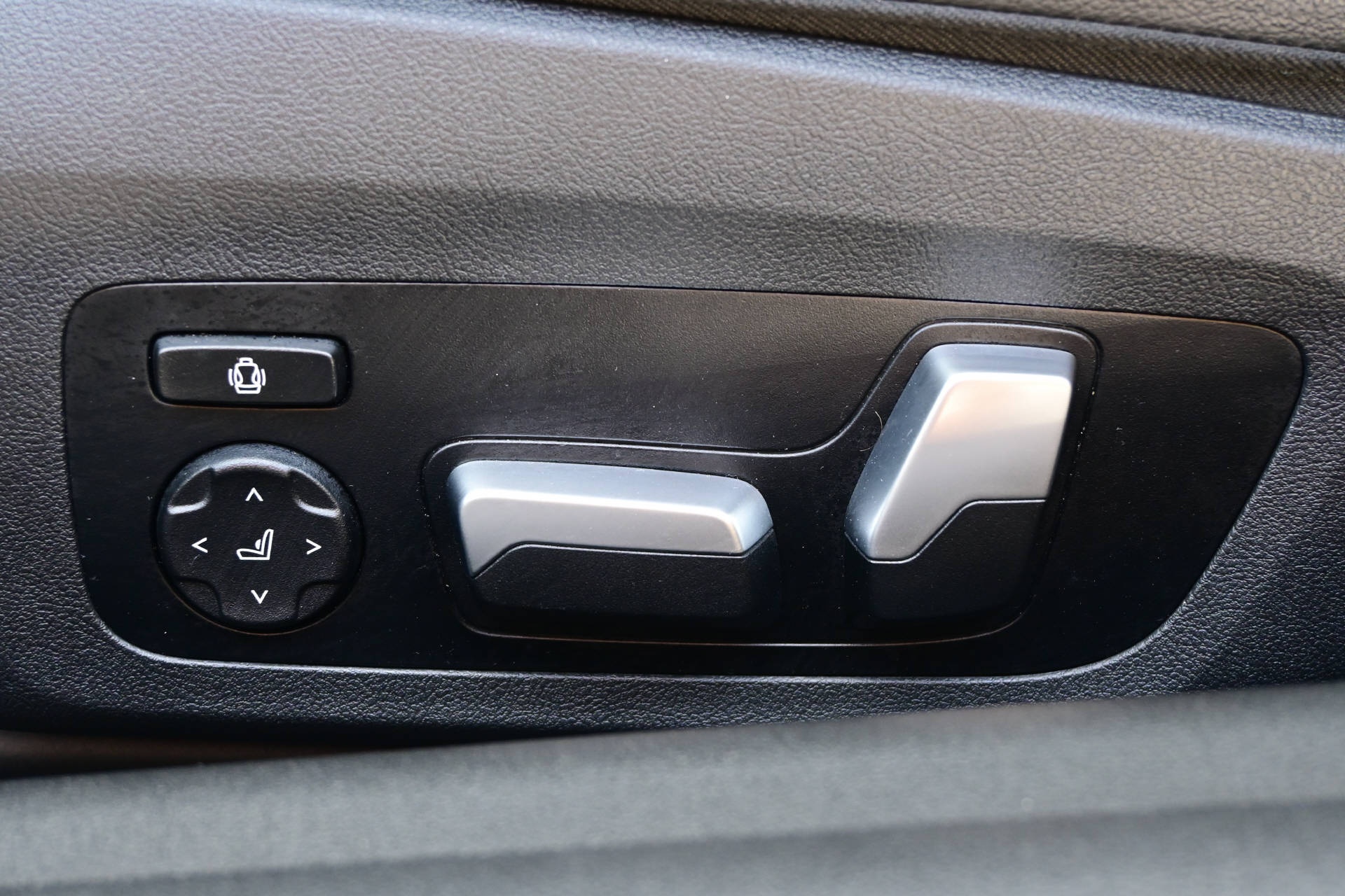 BMW M440i xDrive Coupé *Schiebedach*Head up Display*-image-17