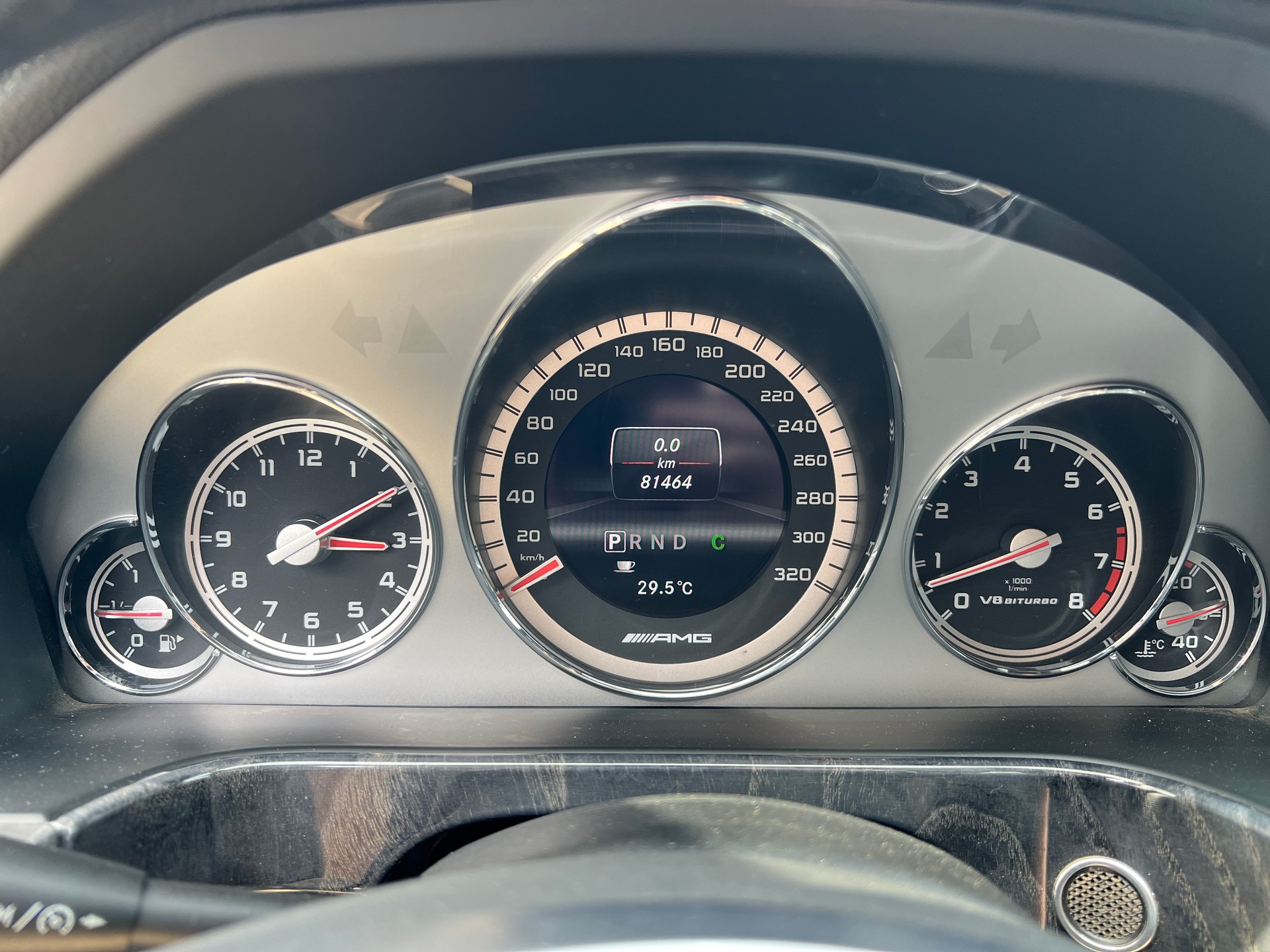 MERCEDES-BENZ E 63 CGI AMG 7G-Tronic-image-7