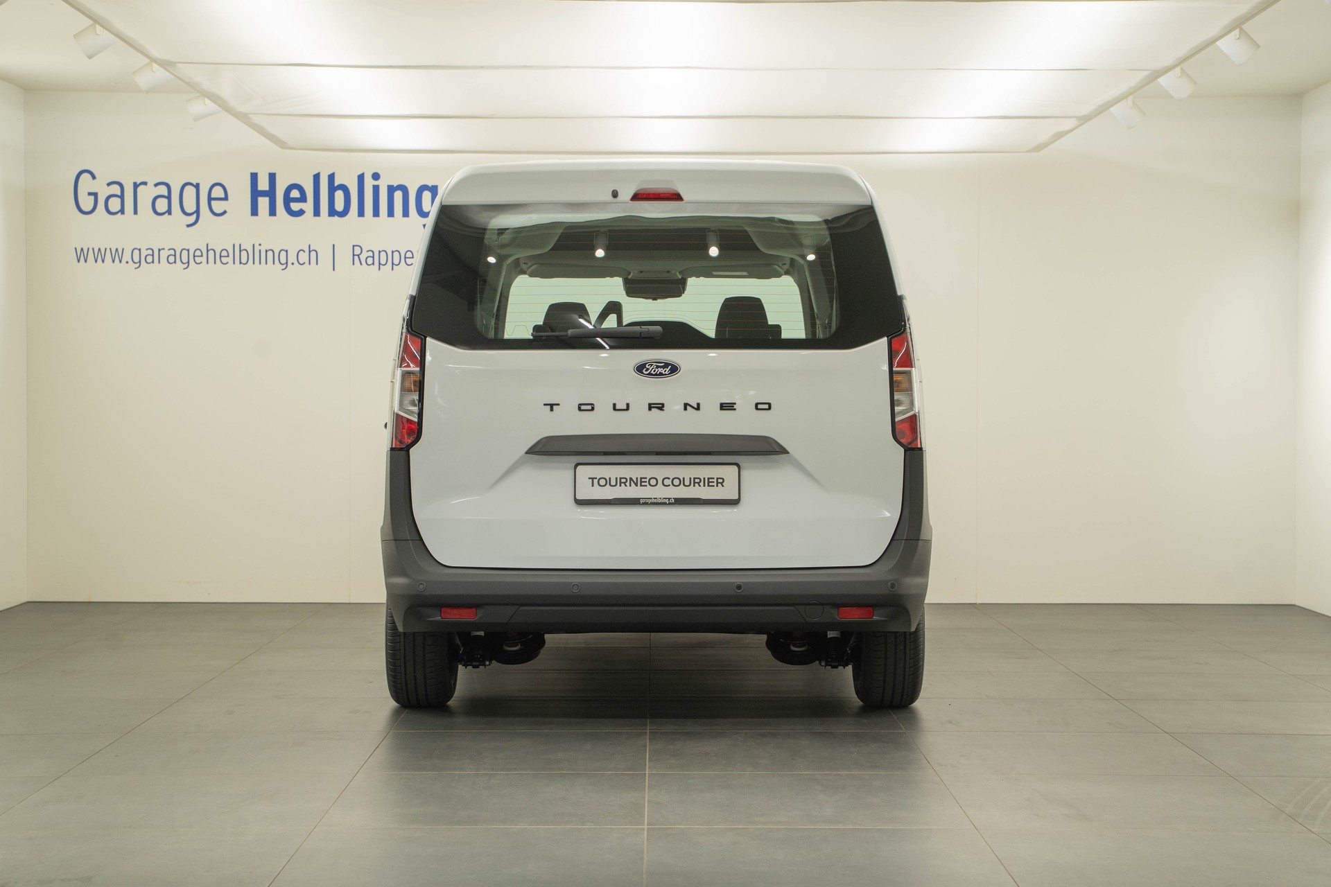 FORD Tourneo Courier 1.0 EcoBoost Trend-image-3