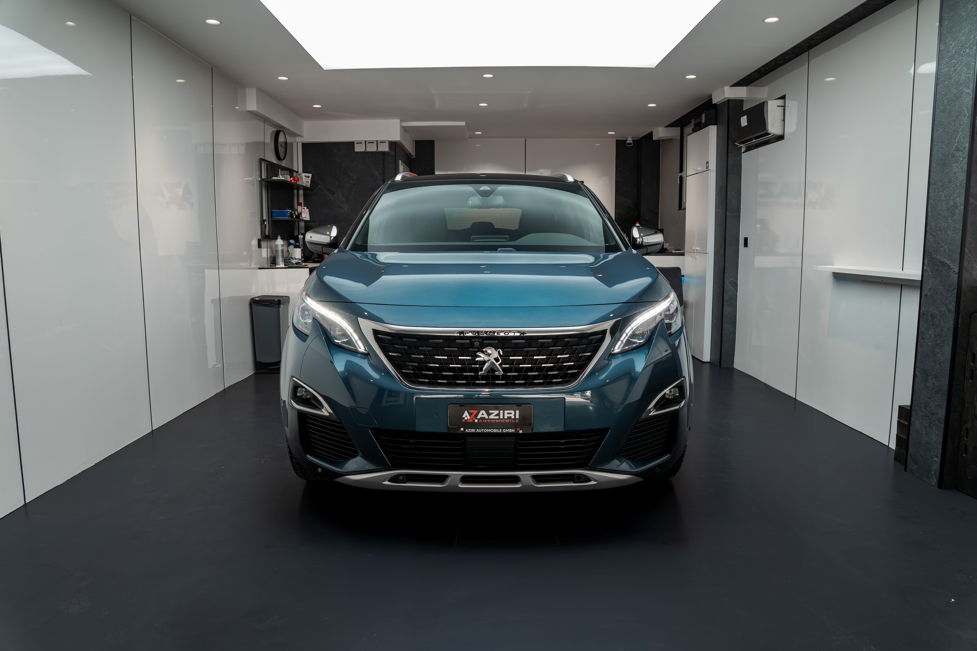 PEUGEOT 5008 2.0 BlueHDi GT EAT-image-1