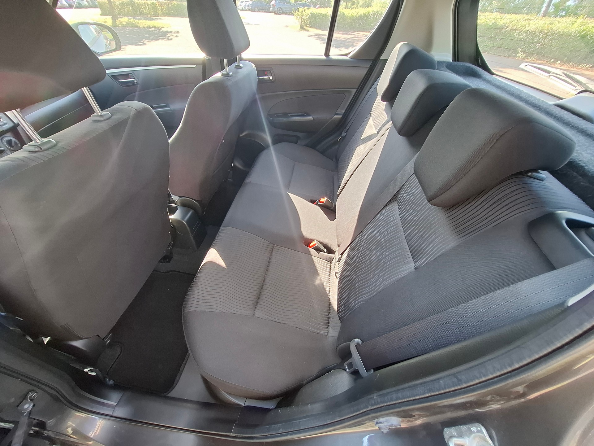 SUZUKI SWIFT 1.2 5D 4WD-image-10