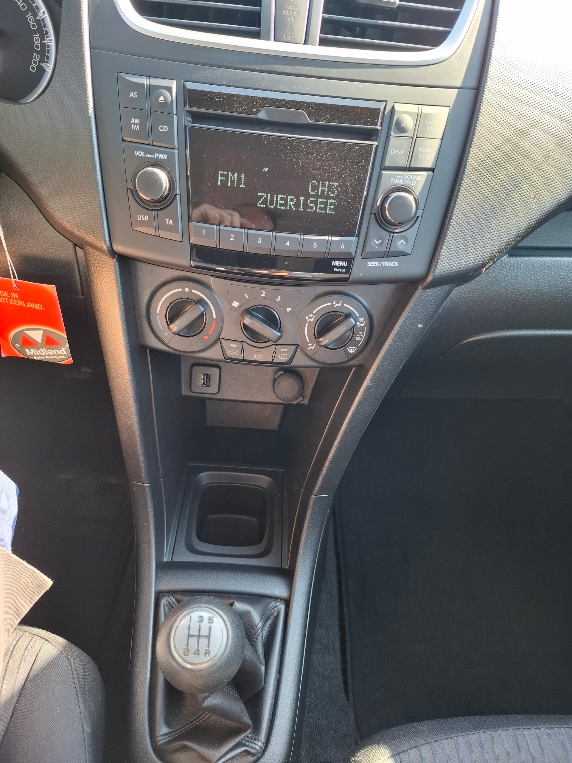 SUZUKI SWIFT 1.2 5D 4WD-image-11