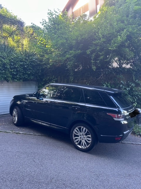LAND ROVER 3.0 SDV6 Autobiography-image-4