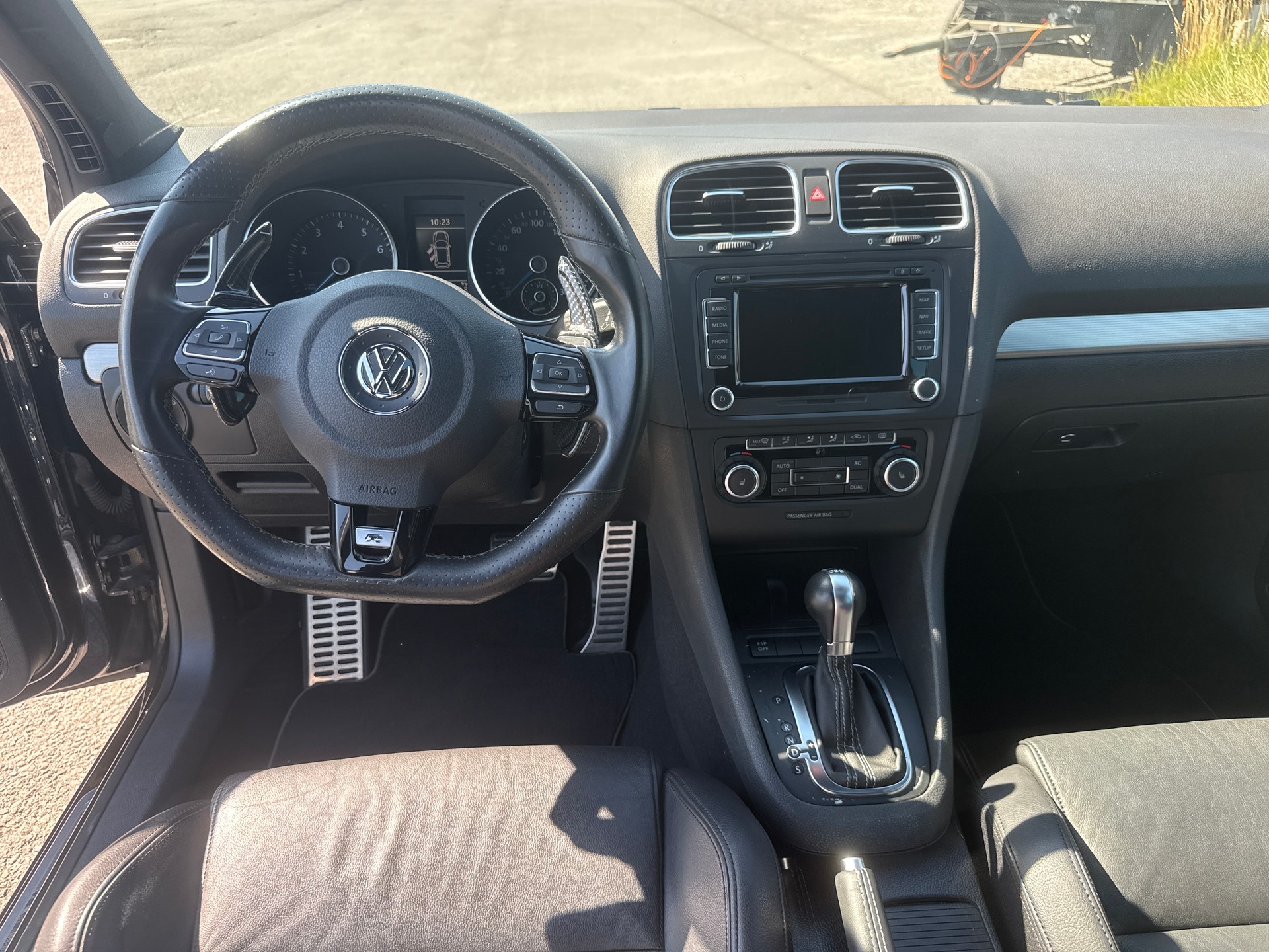 VW Golf 2.0 TSI R 4Motion DSG-image-9