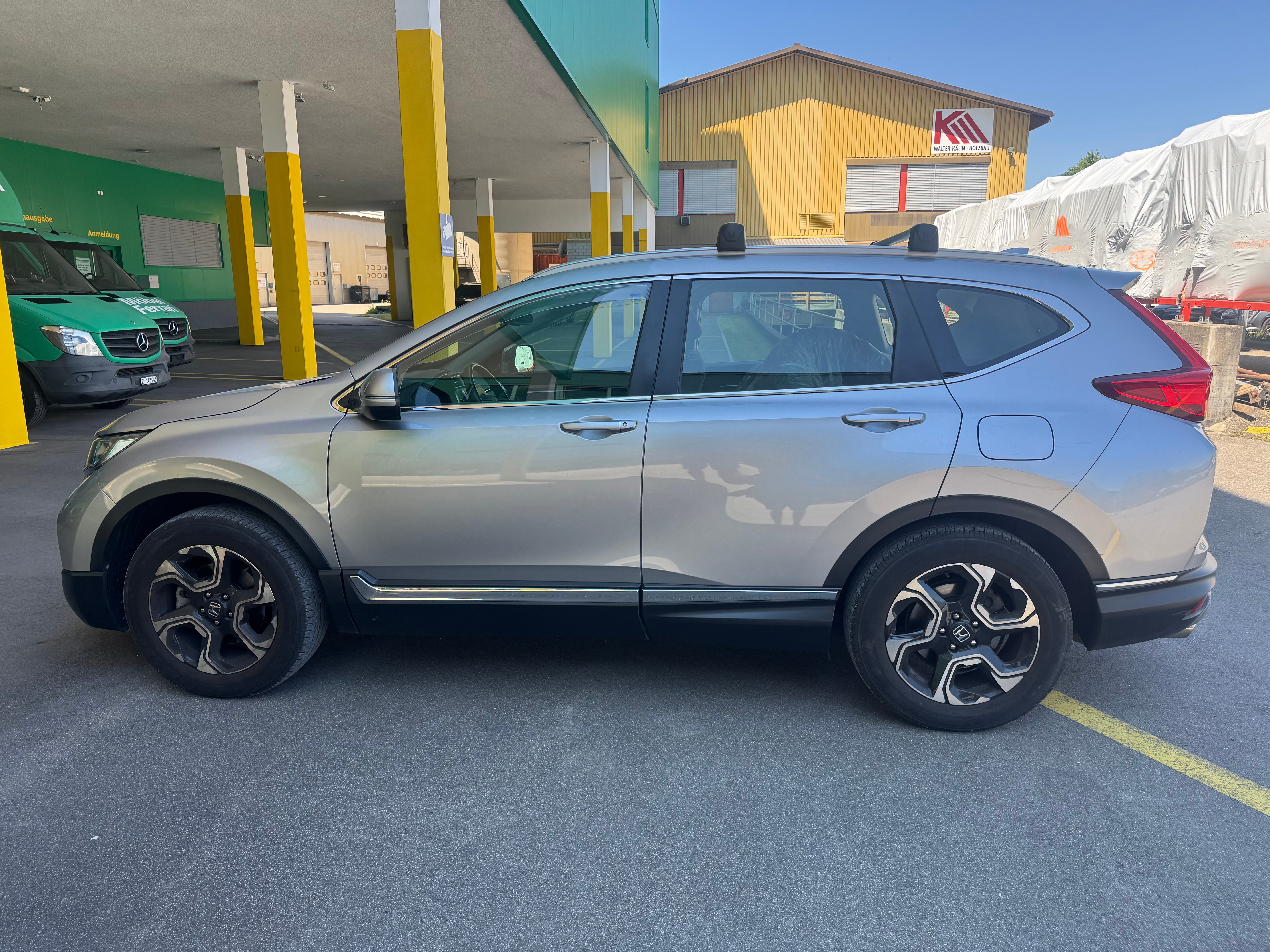 HONDA CR-V 1.5 i-VTEC Executive 4WD Automatic — slika 7