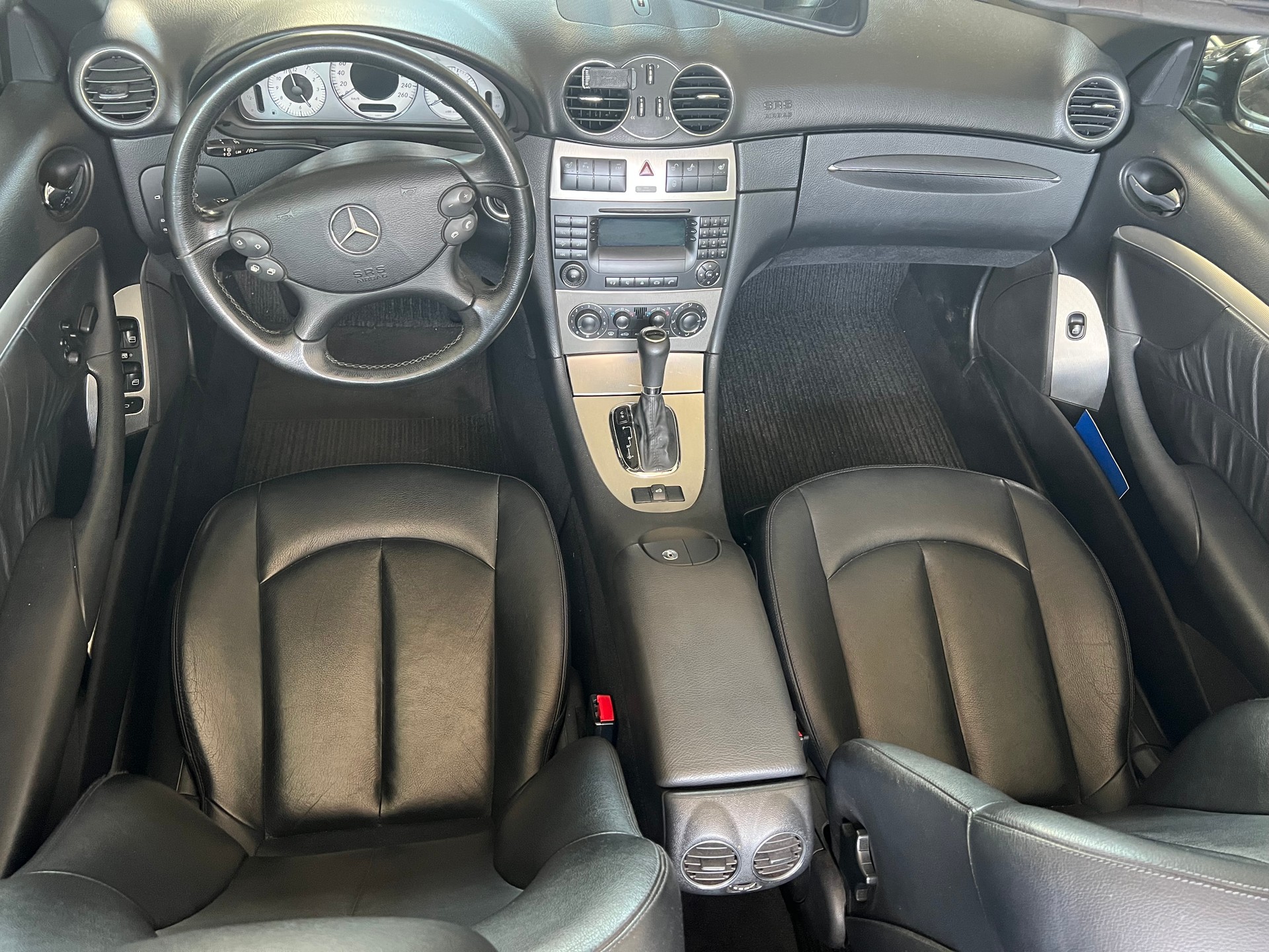MERCEDES-BENZ CLK 200 Kompr. Avantgarde Grand Ed. Aut.-image-3