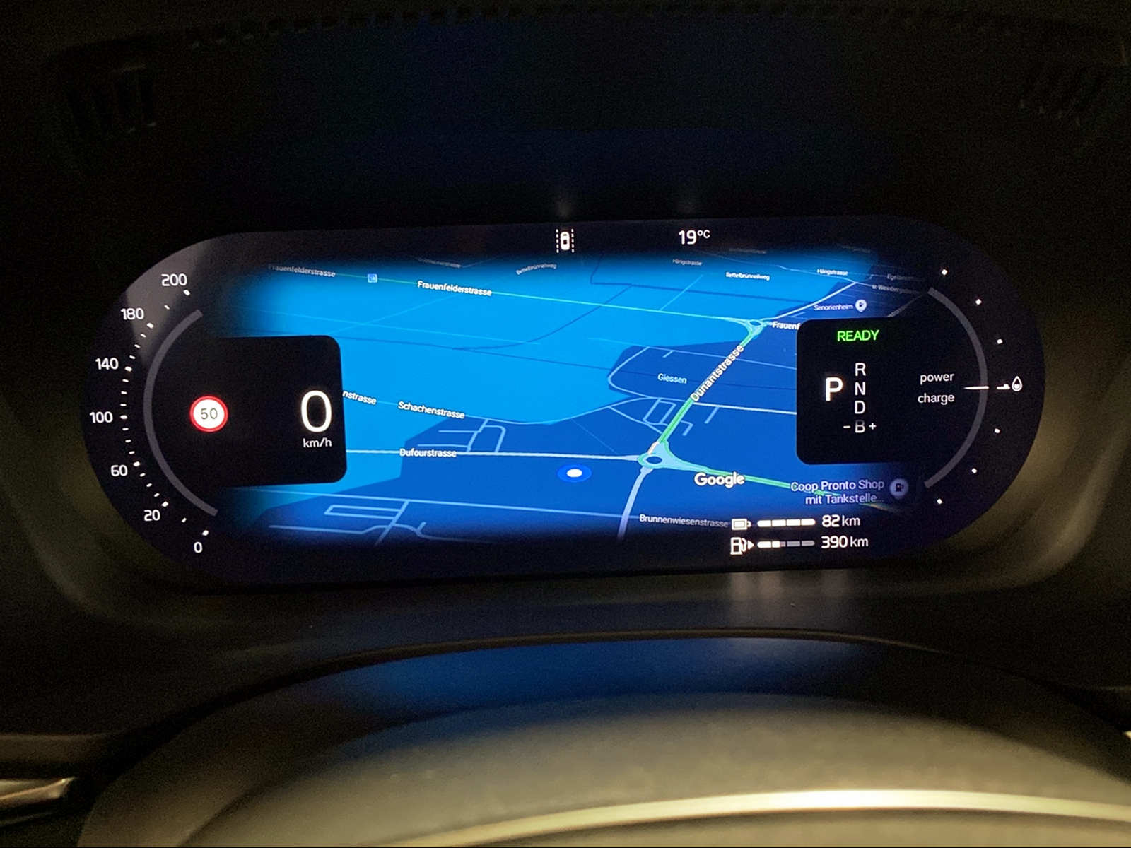 VOLVO XC60 2.0 T8 TE Black Edition eAWD-image-12