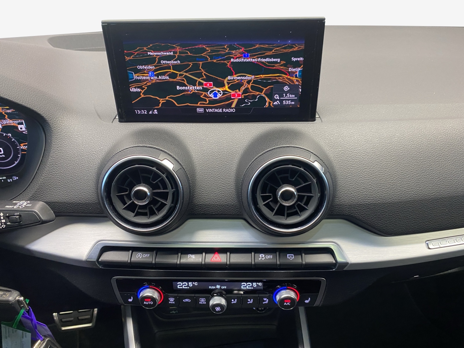 AUDI Q2 2.0 TFSI sport quattro S-tronic-image-10