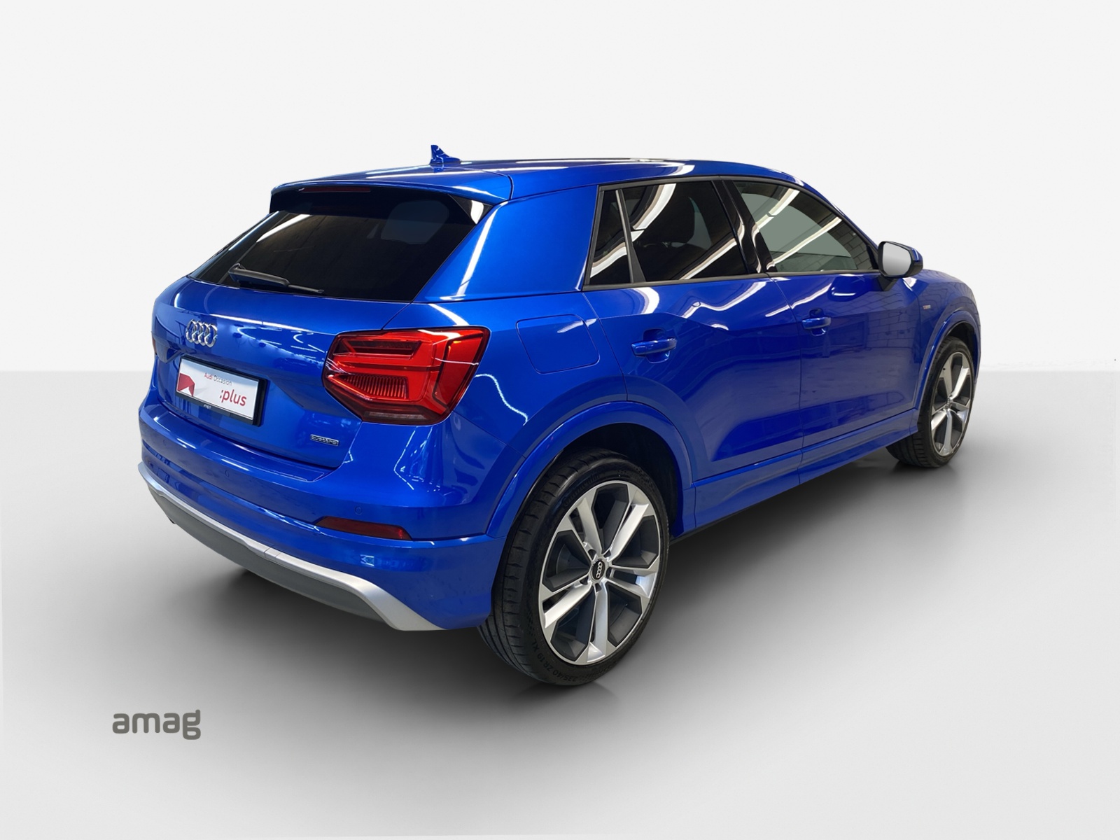AUDI Q2 2.0 TFSI sport quattro S-tronic-image-4