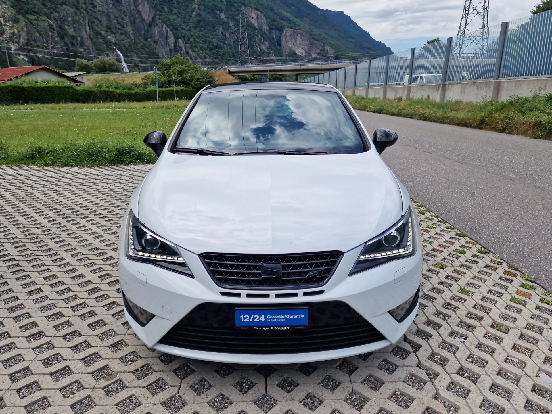 SEAT Ibiza SC 1.8 TSI Cupra-image-0