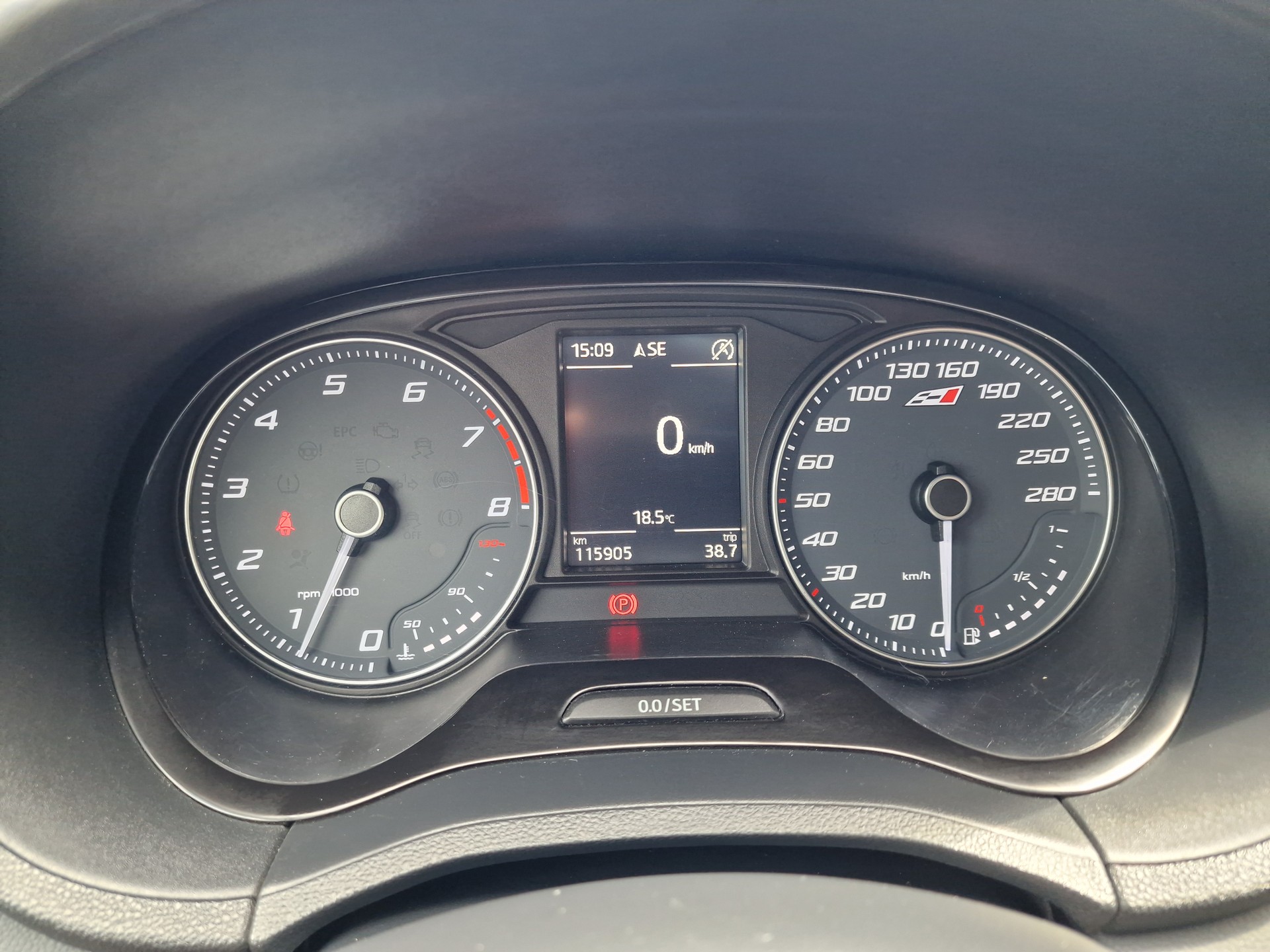 SEAT Ibiza SC 1.8 TSI Cupra-image-11
