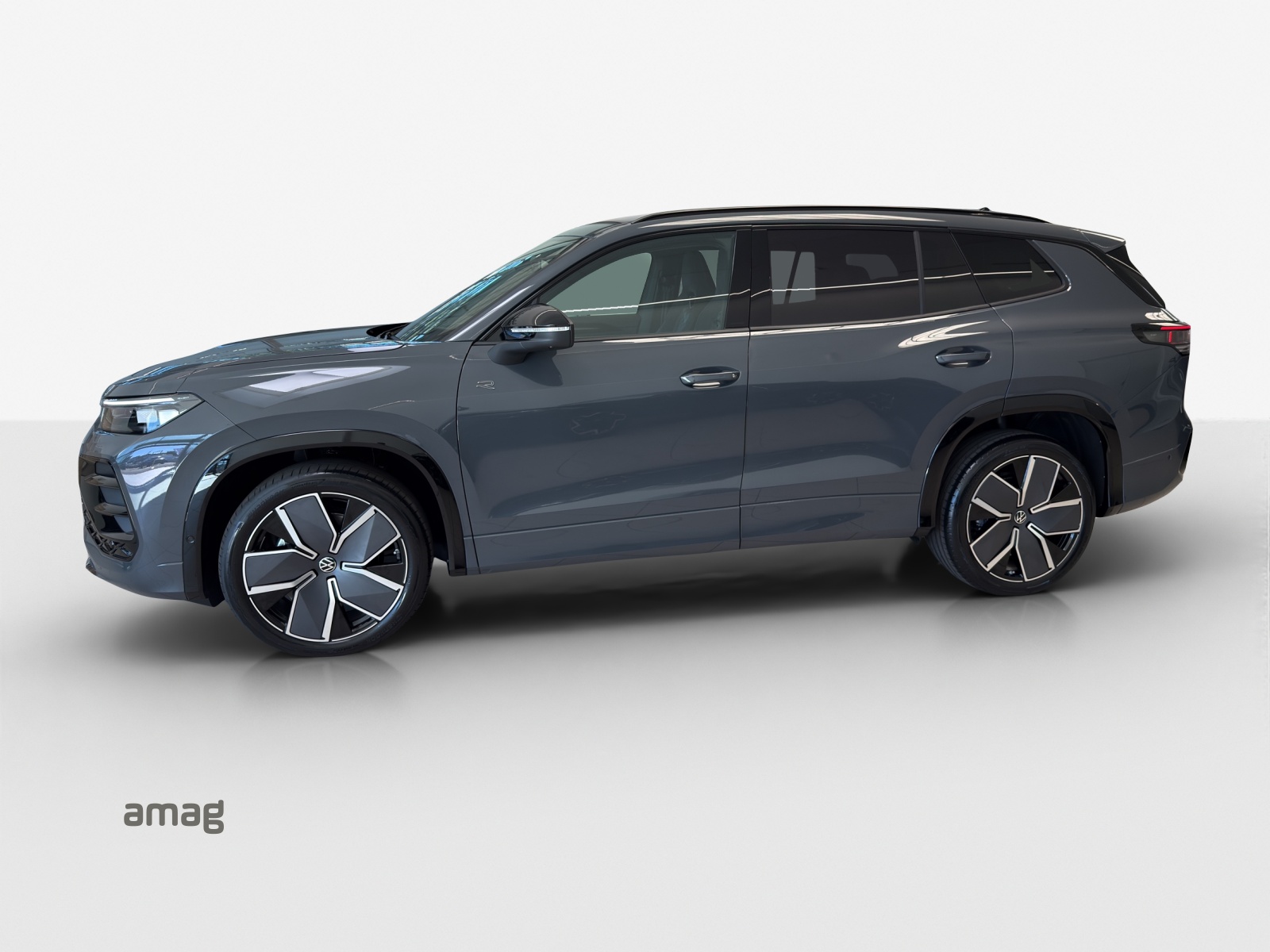 VW Tayron 2.0 TSI R-Line DSG 4Motion-image-1