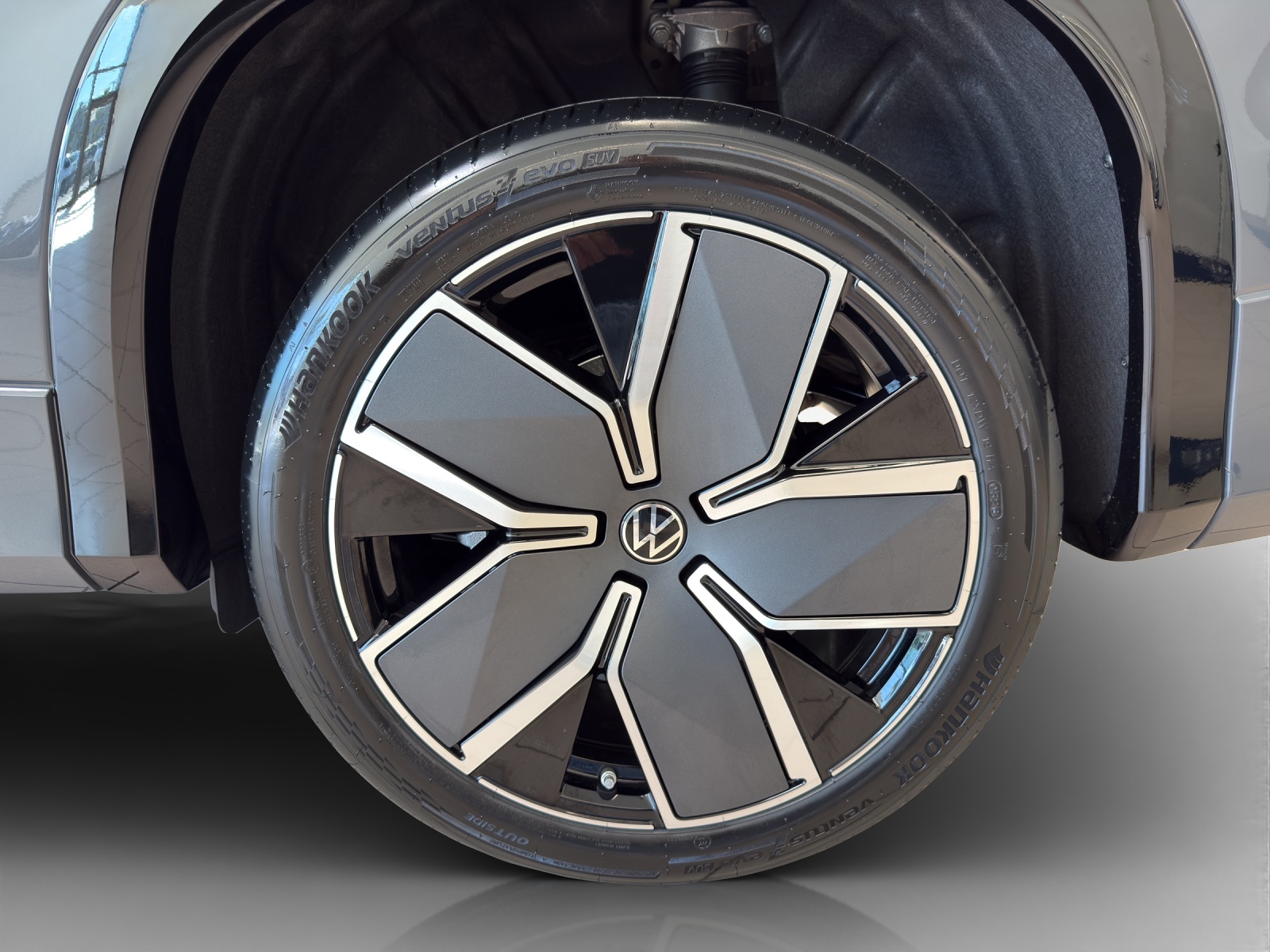 VW Tayron 2.0 TSI R-Line DSG 4Motion-image-13