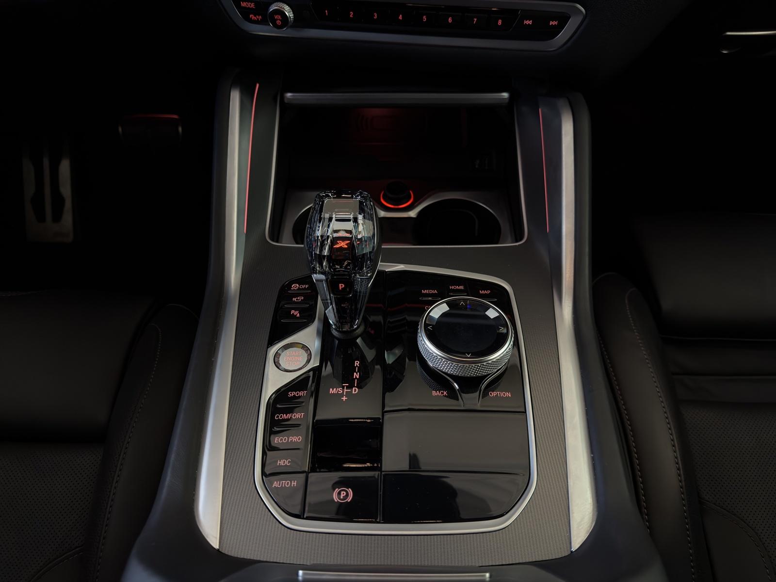 BMW X6 40d xDrive M-SportPaket-image-15