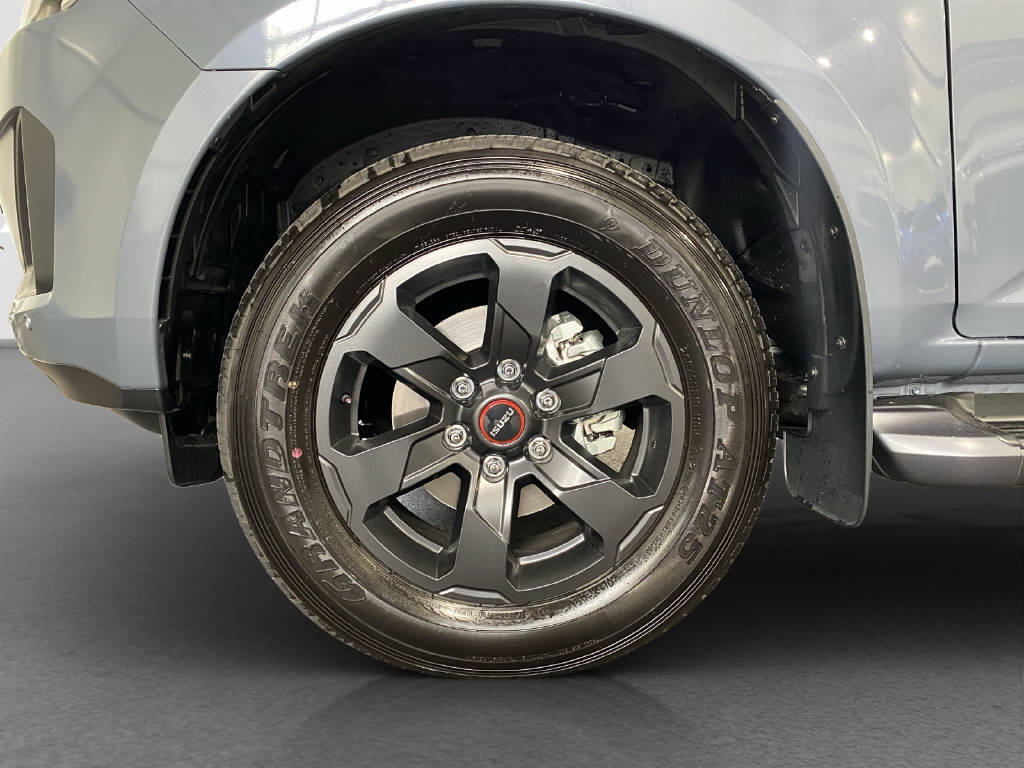 ISUZU Crew Pick-up 1.9 DDi N60 Nitro Sport 4x4-image-8