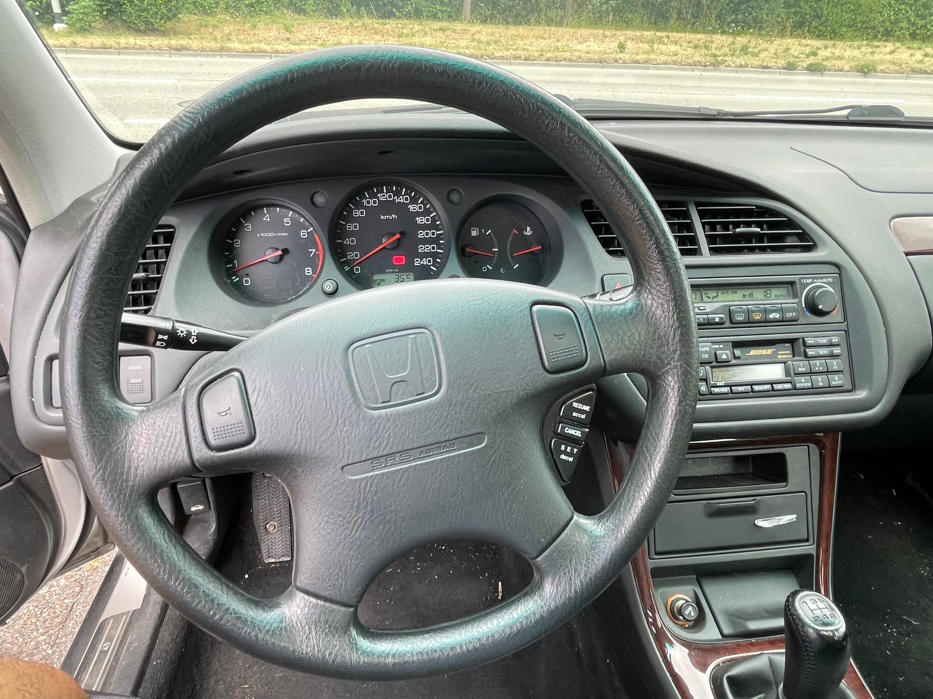HONDA Accord 2.0i ES-image-11