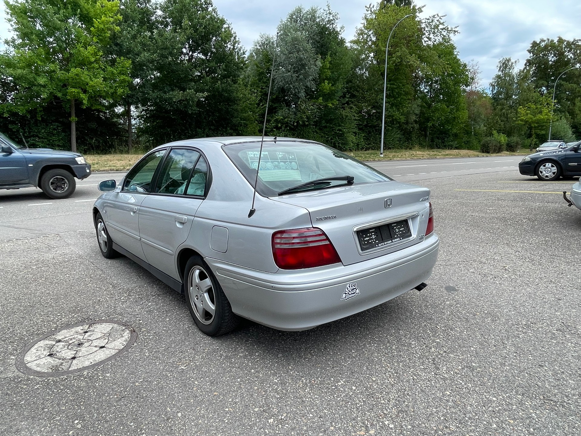 HONDA Accord 2.0i ES-image-2