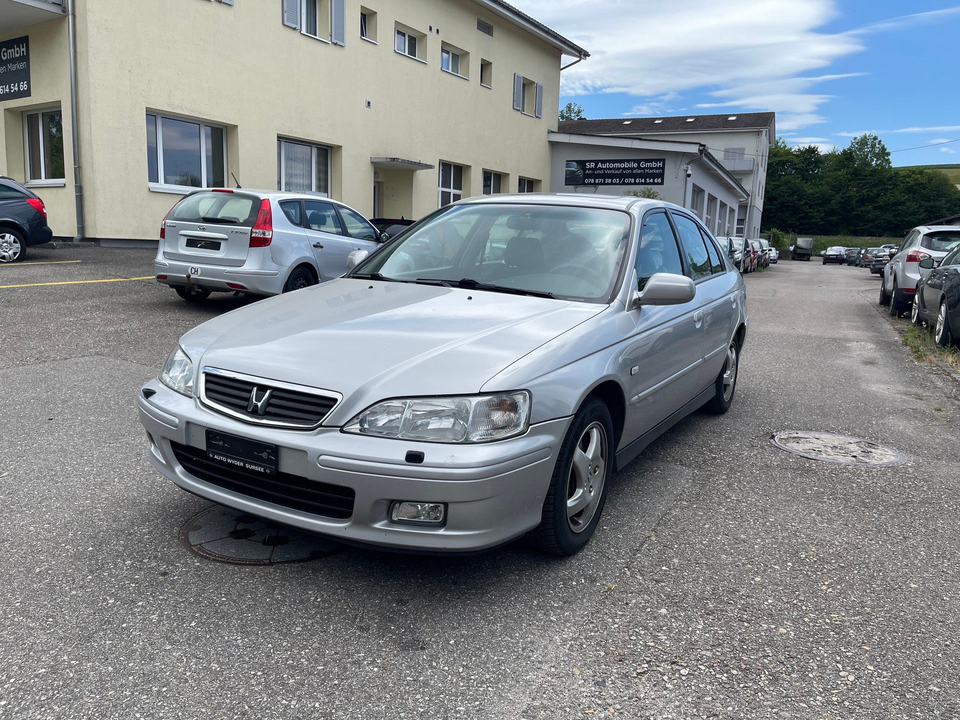 HONDA Accord 2.0i ES-image-0