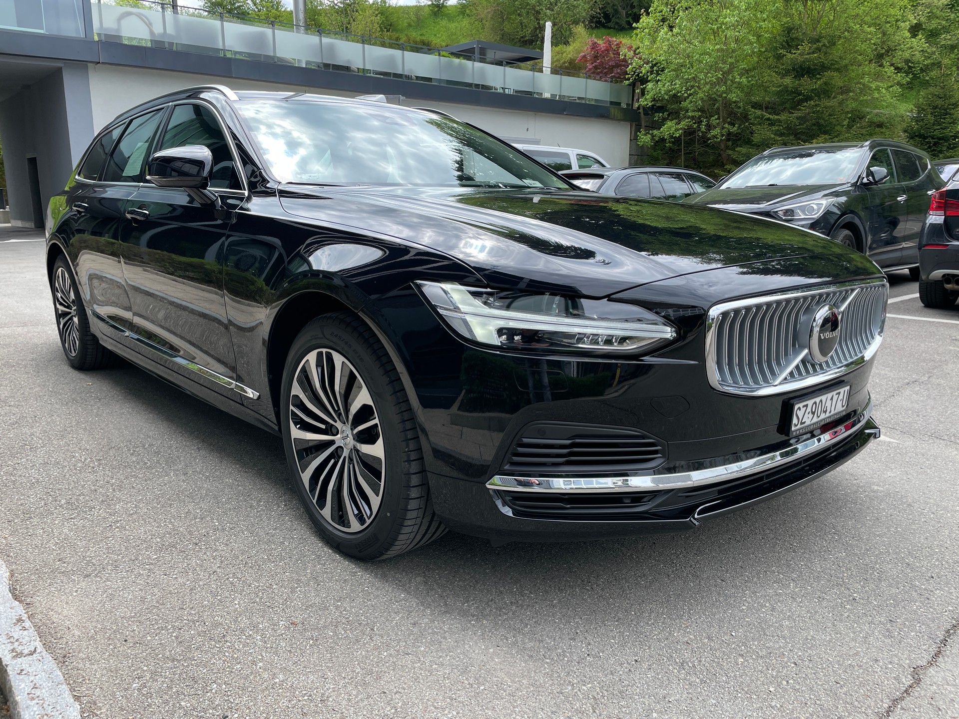 VOLVO V90 T6 eAWD Plug in Hybrid Core Geartronic-image-5
