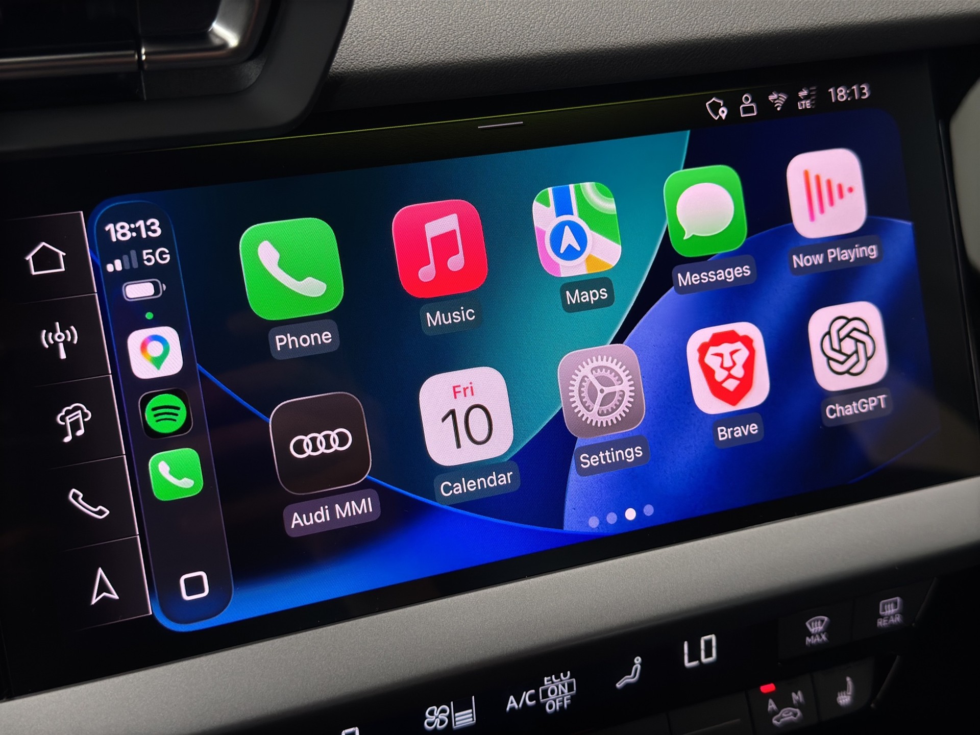 AUDI A3 Sportback 30 TFSI S Line "Sport Edition" S-tronic "Leder-Navi-RF.-Kamera"-image-18